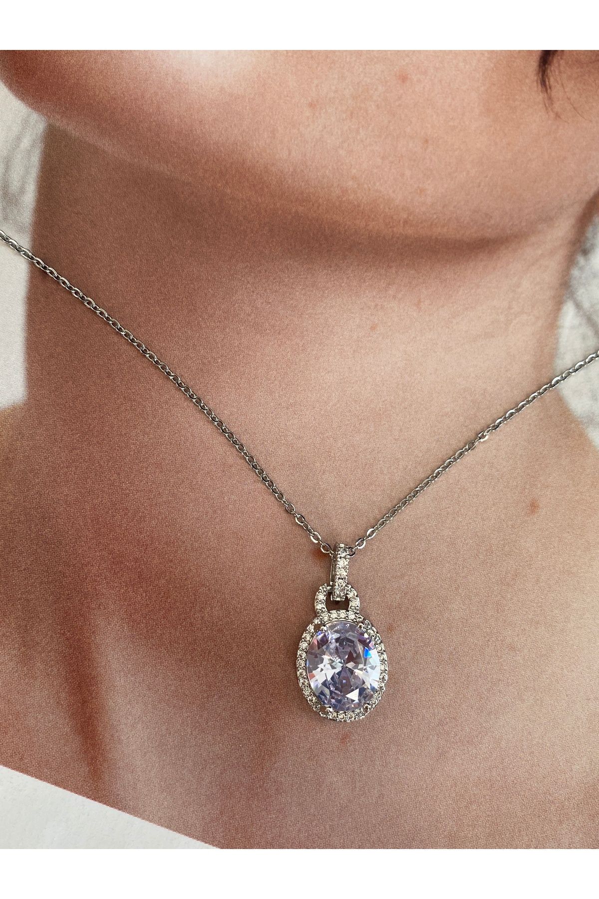 Oval Zirkon Taşlı Kararmaz Çelik Kadın Gold Kolye