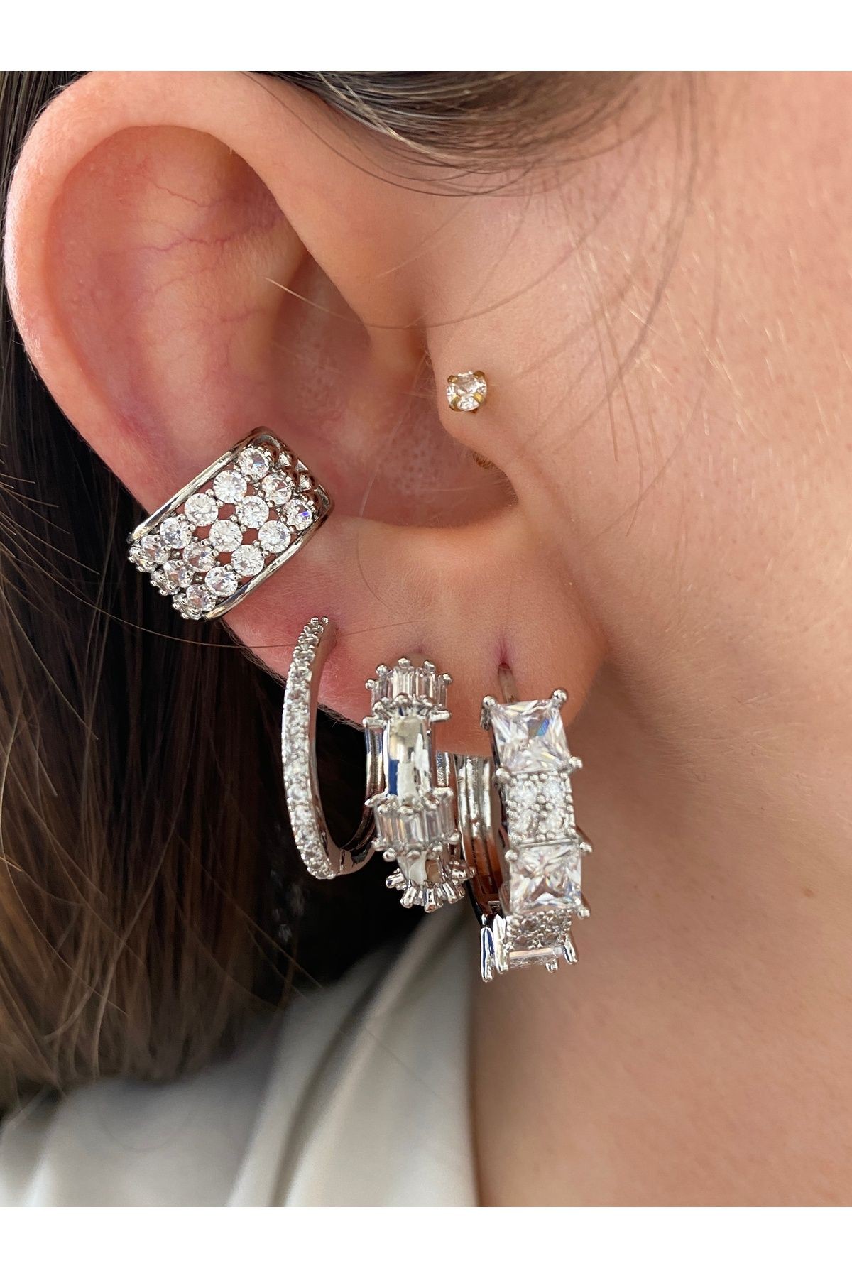 3 Sıra Yarı Zirkon Taşlı Kadın Earcuff Kıkırdak Küpe