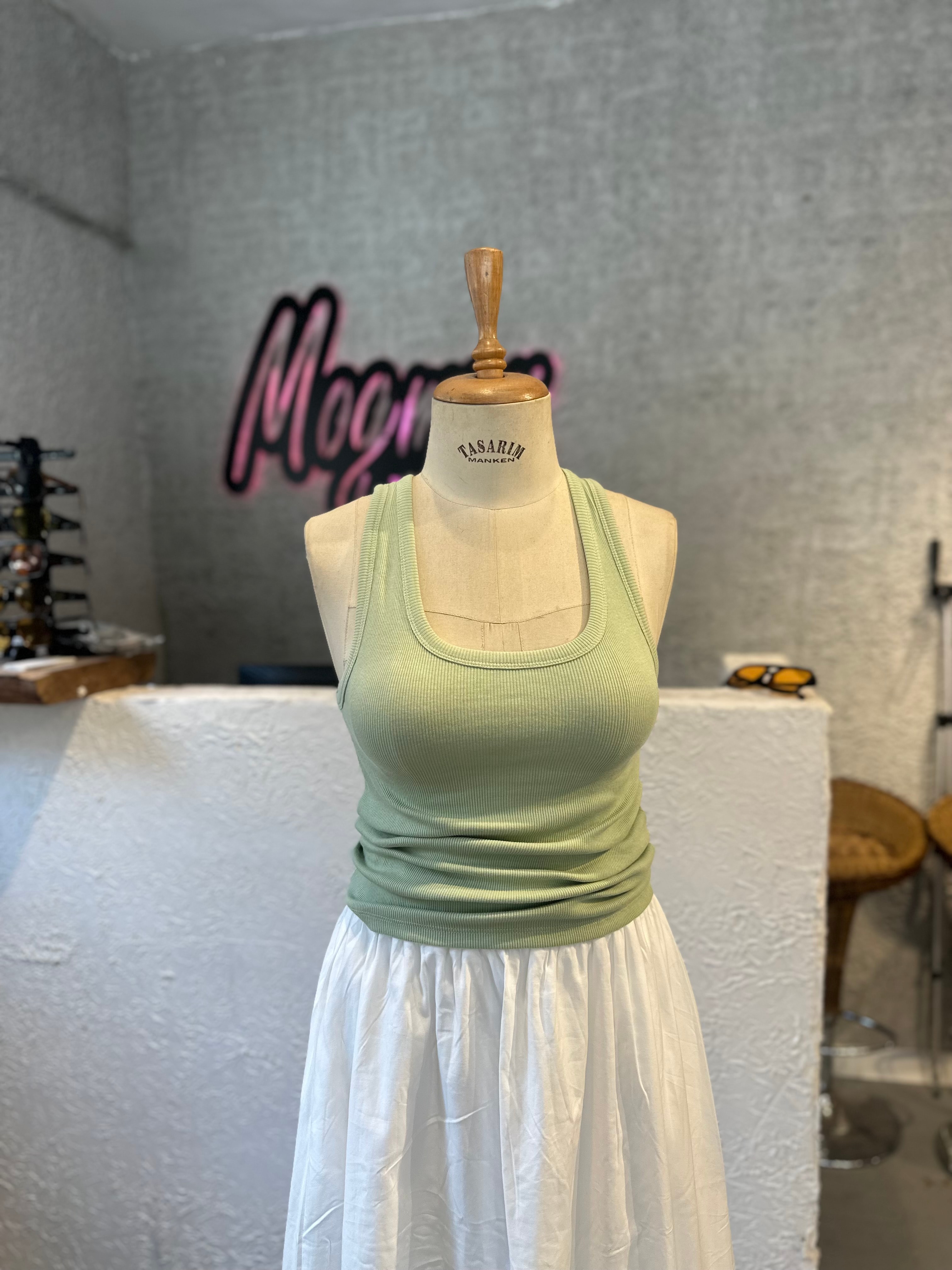 Yeşil U Yaka Body