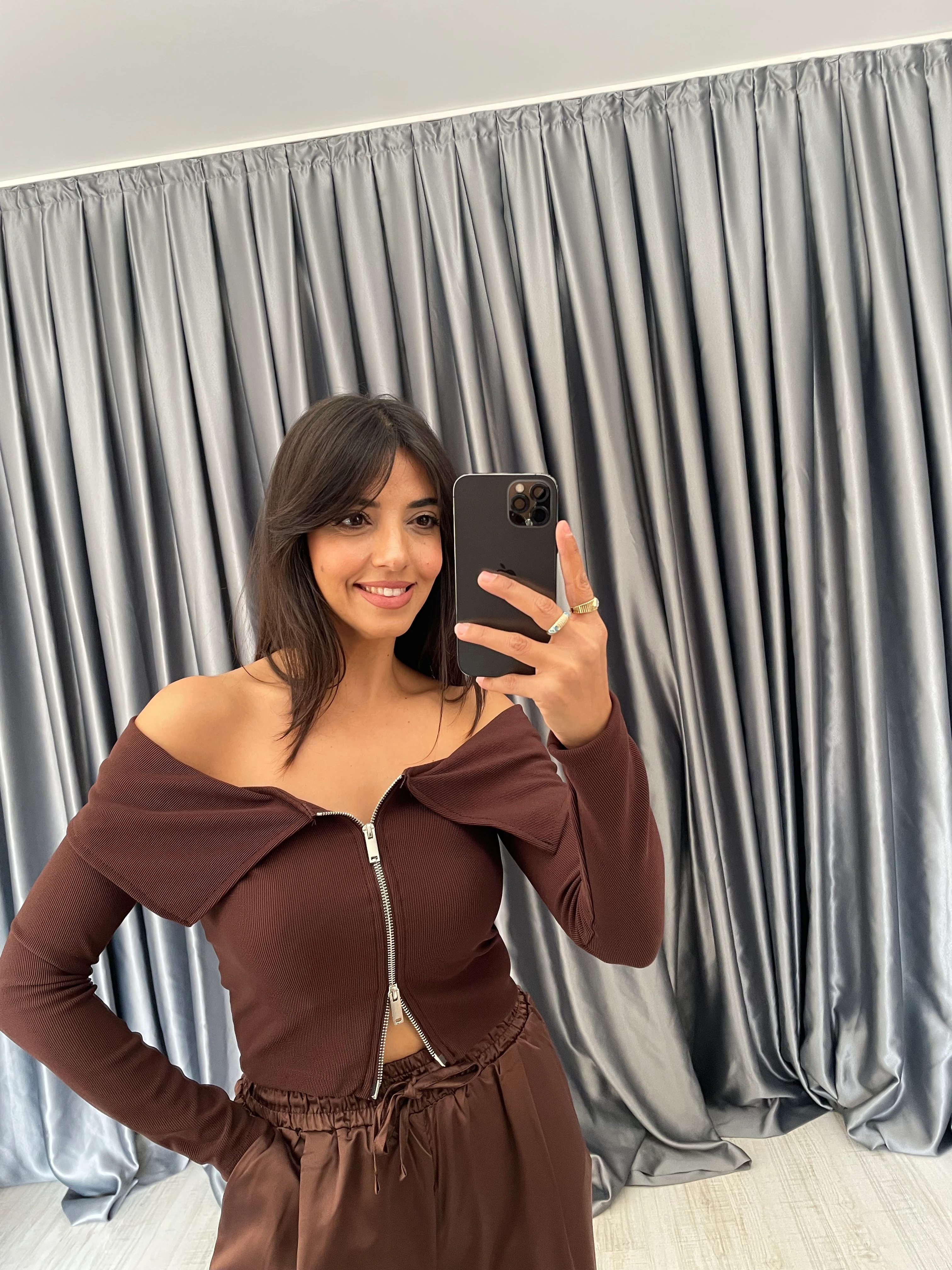 Fermuarlı Madonna Yaka Bluz  - Kahverengi