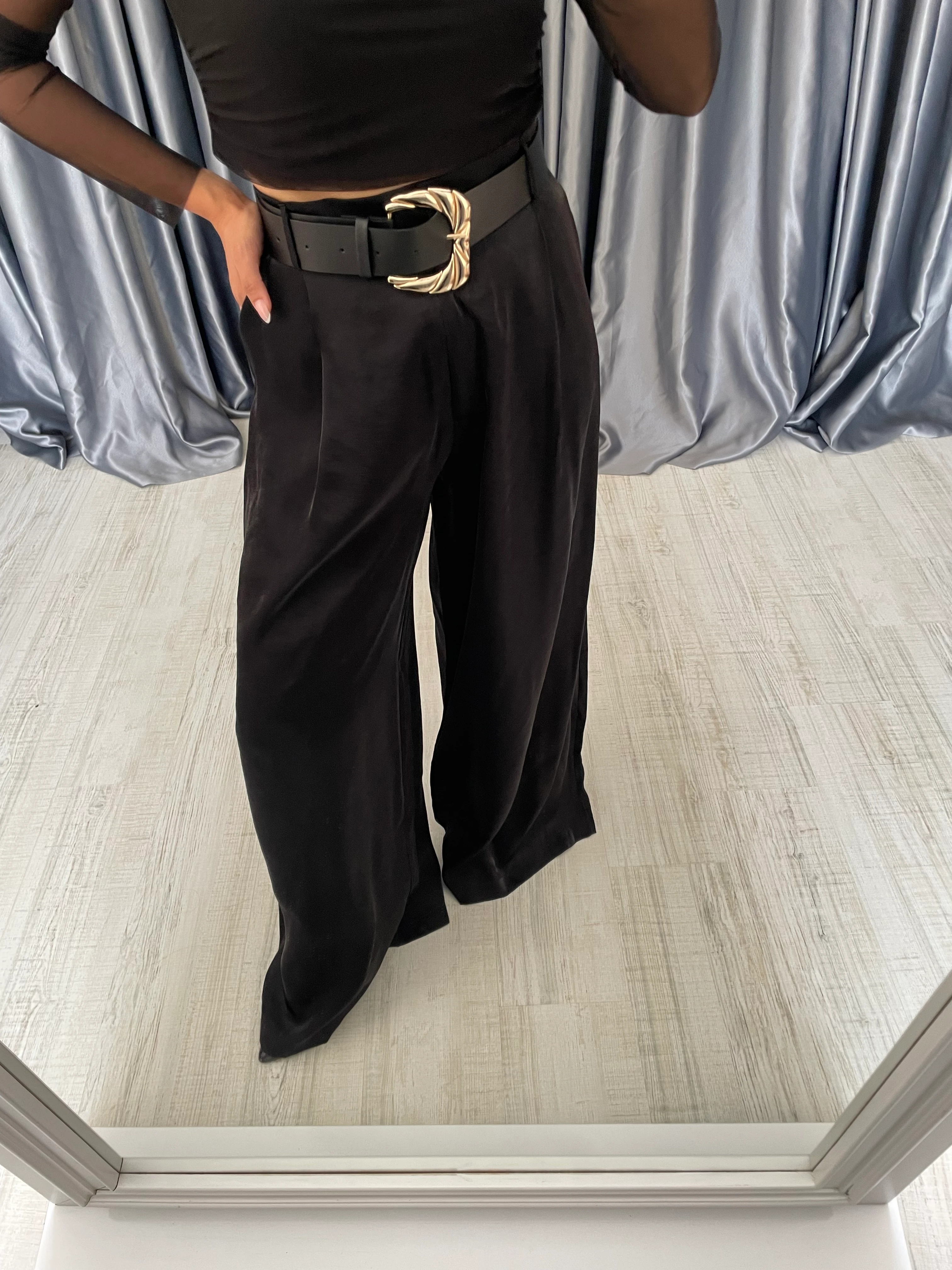 Kendinden Kemerli Yüksek Bel Saten Pantolon 