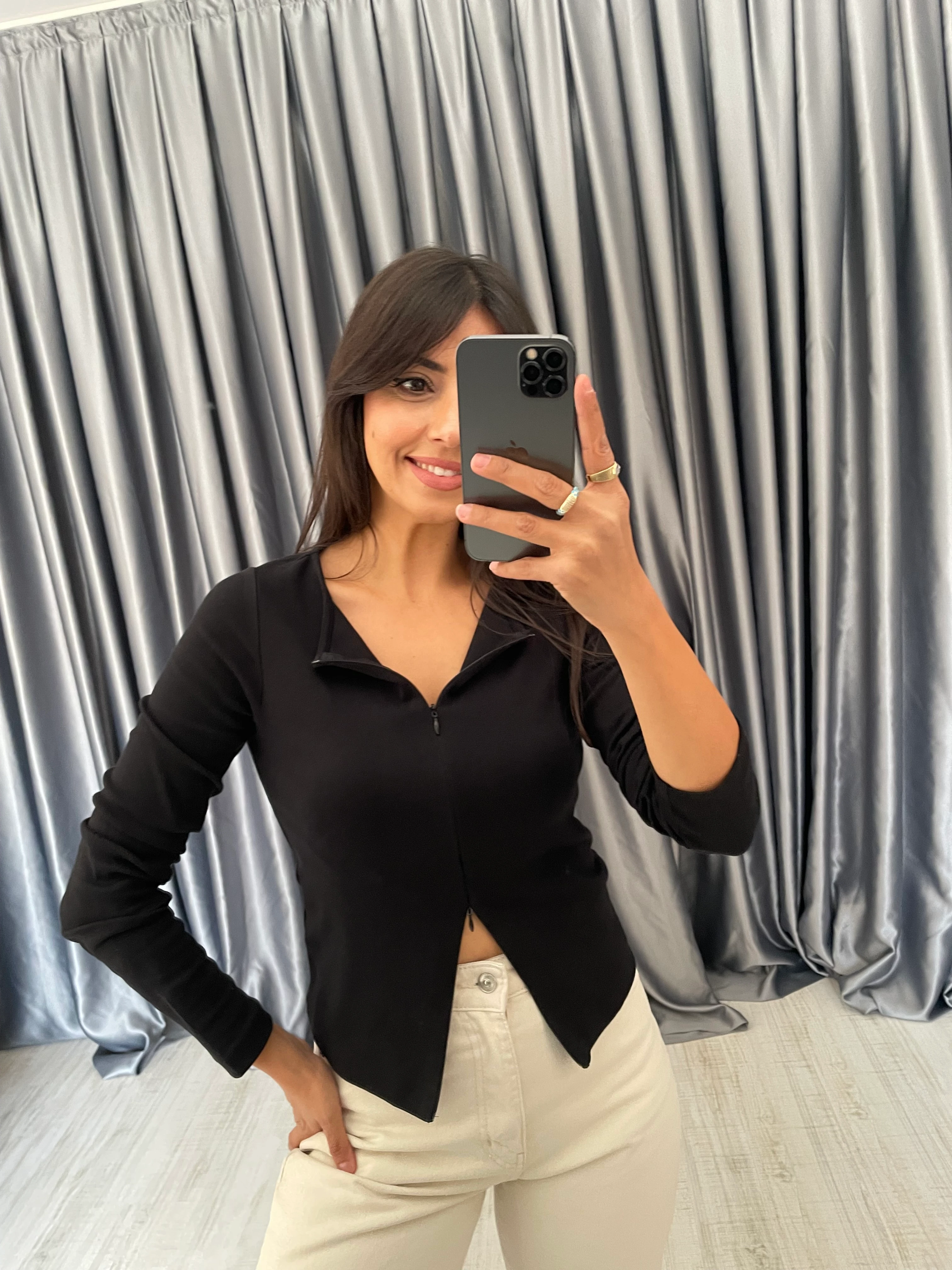 Fermuar Detaylı Uzun Kollu Bluz  - Siyah