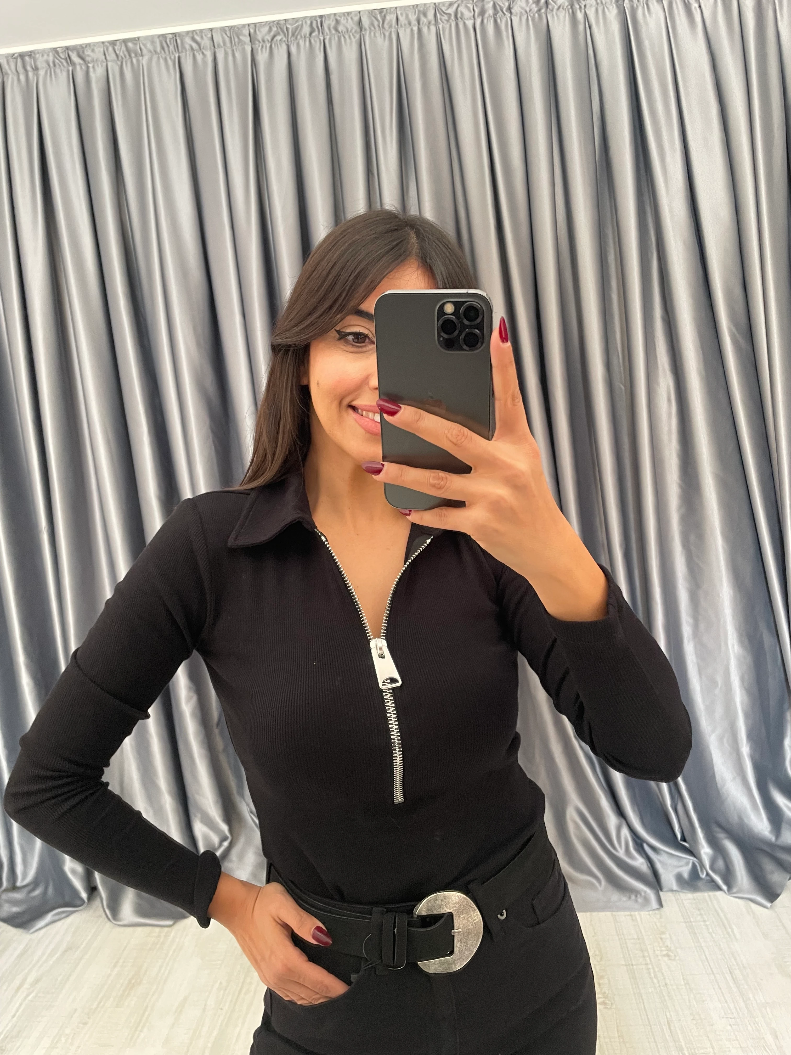 Fermuarlı Polo Yaka Bluz  - Siyah