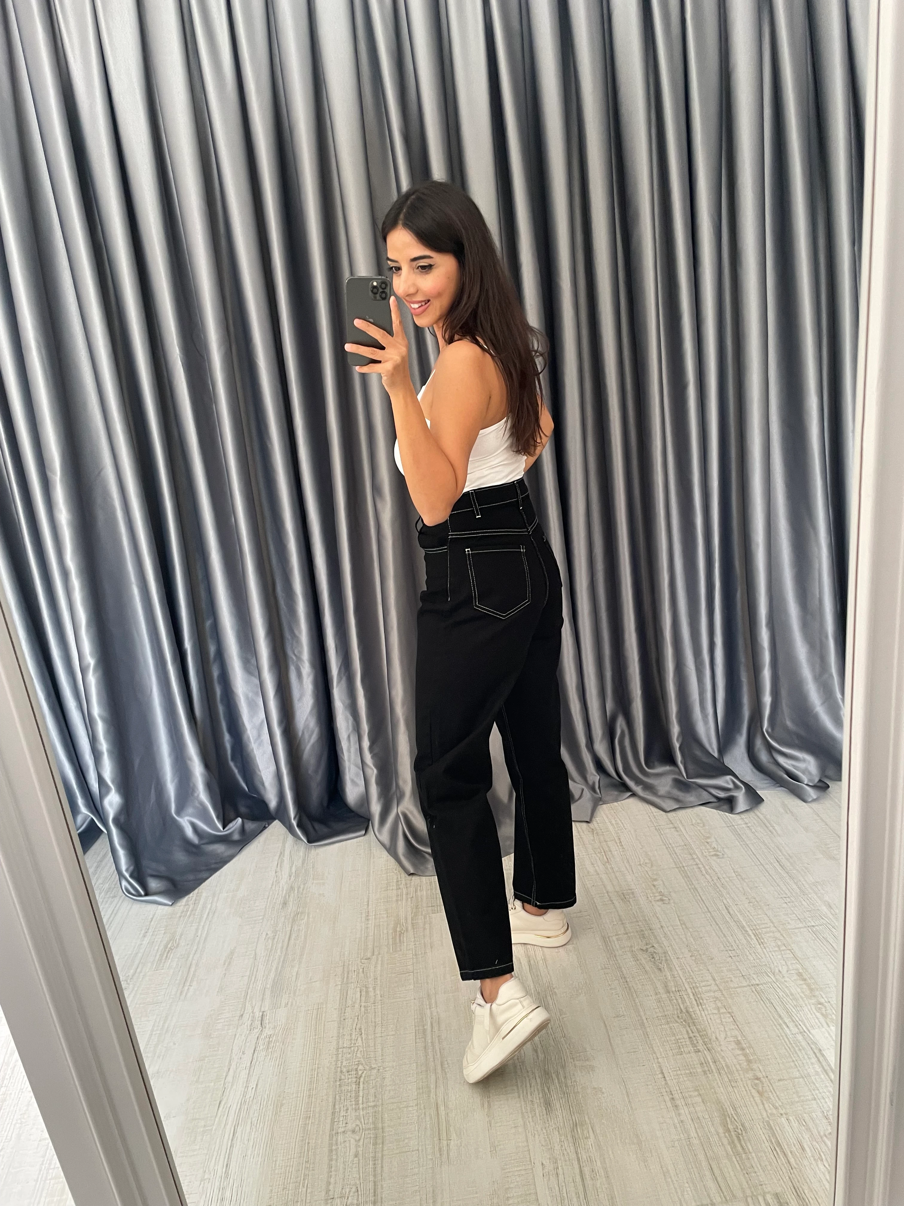 Siyah Deri Detaylı Jean Takım 