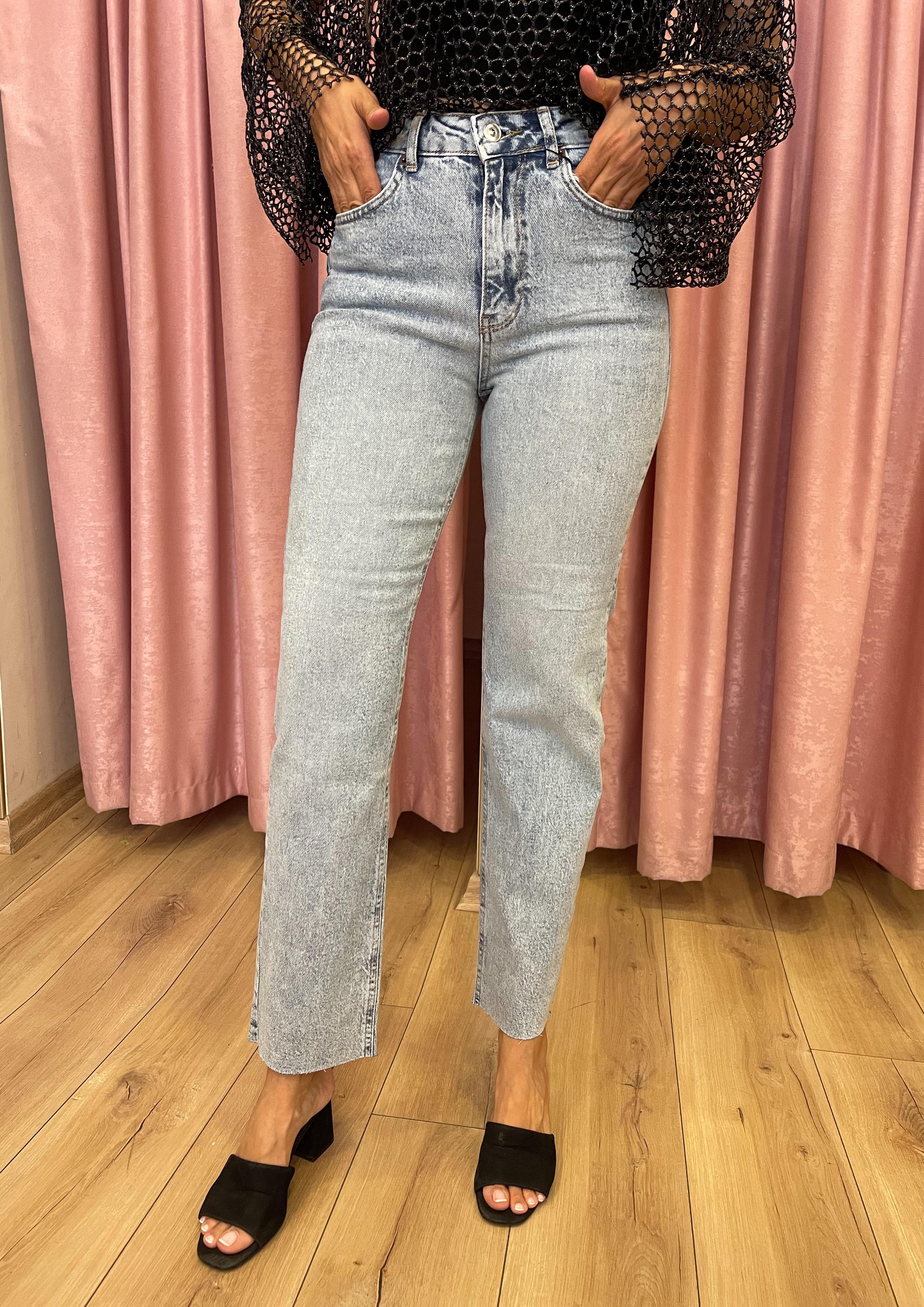 Kesik Paça Boy Fit Jean Pantolon Buz Mavi