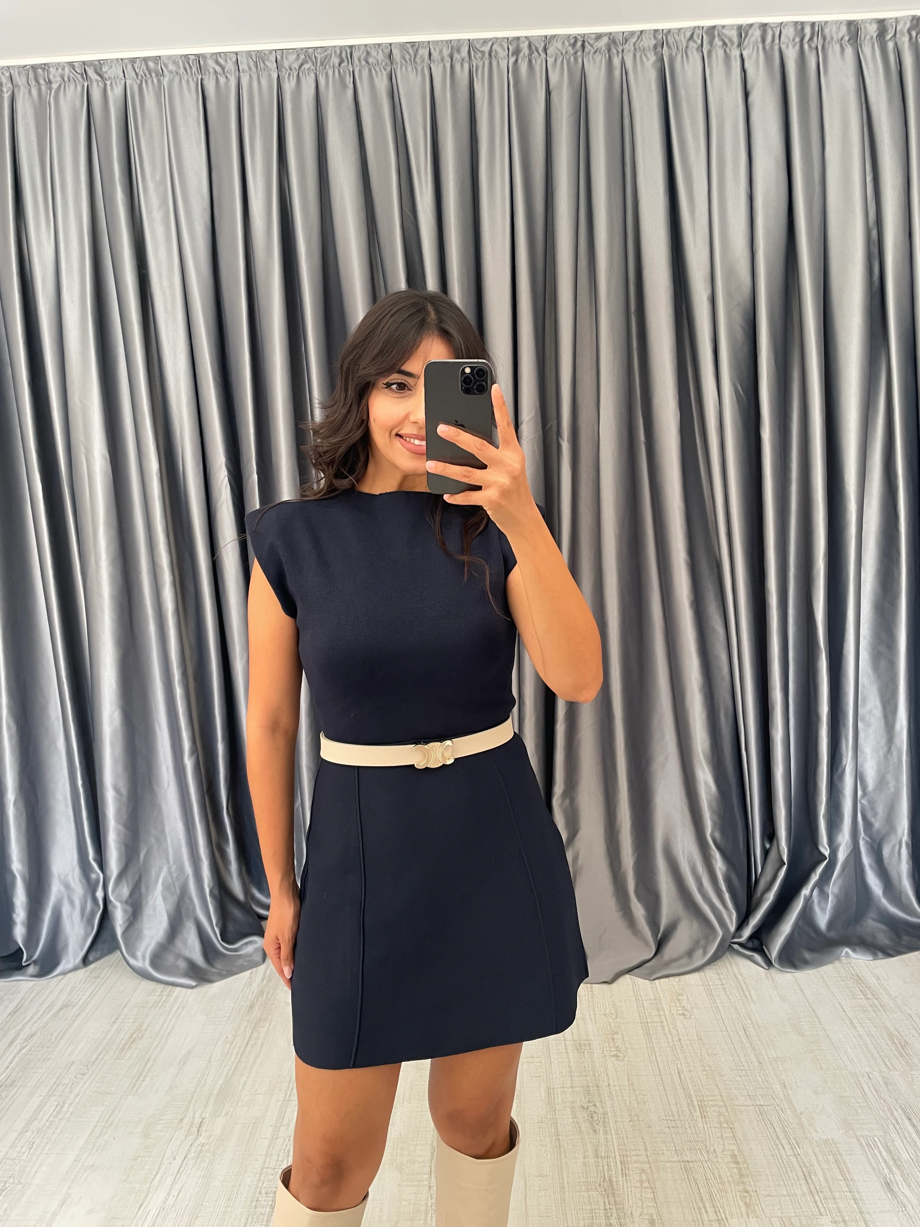 Orjinal Marka Çelik Triko Elbise 