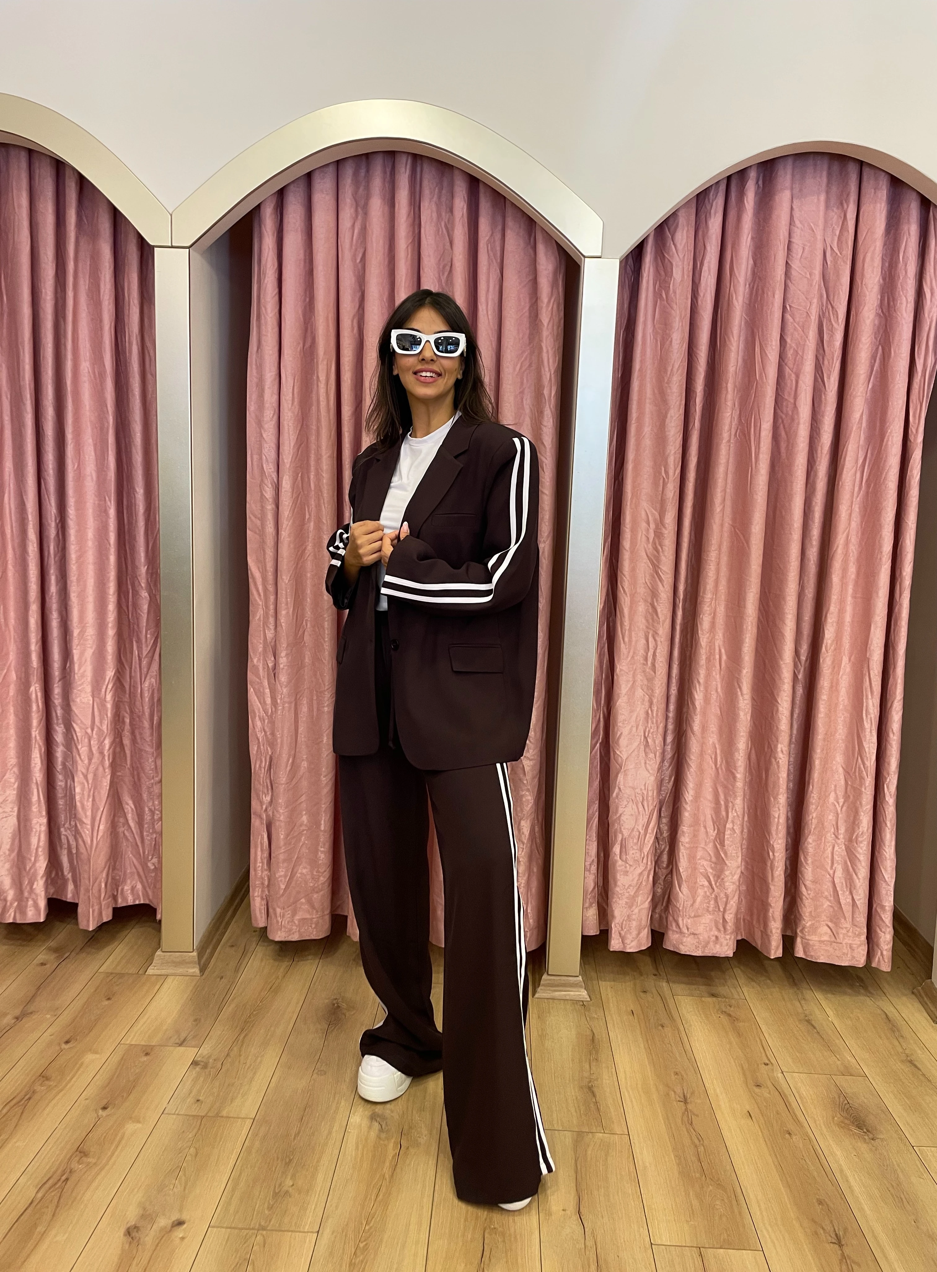 Yanları Çizgili Blazer Takım 