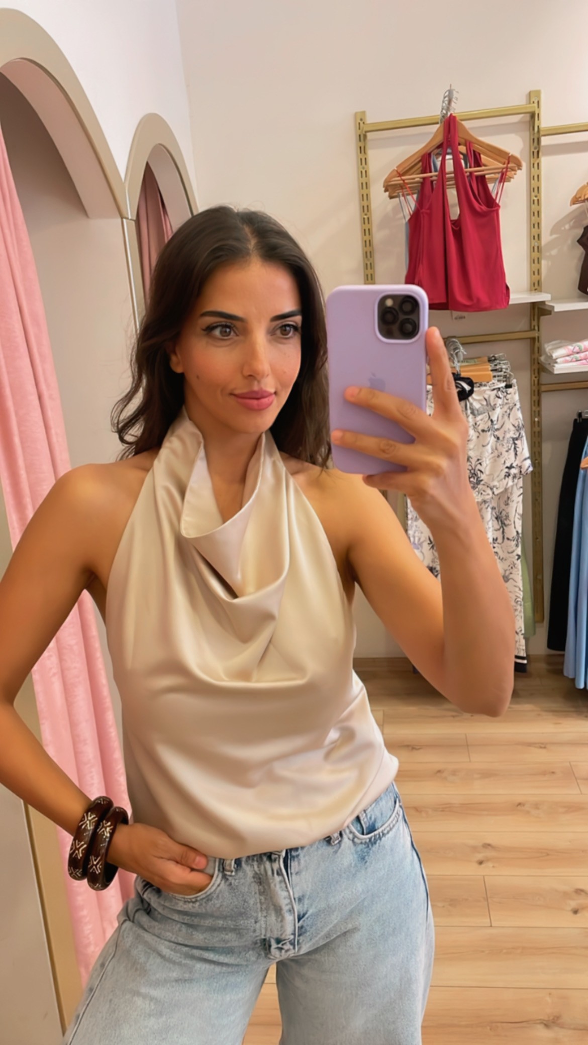 Sırtı Açık Degaje Yaka Saten Bluz  - Bej