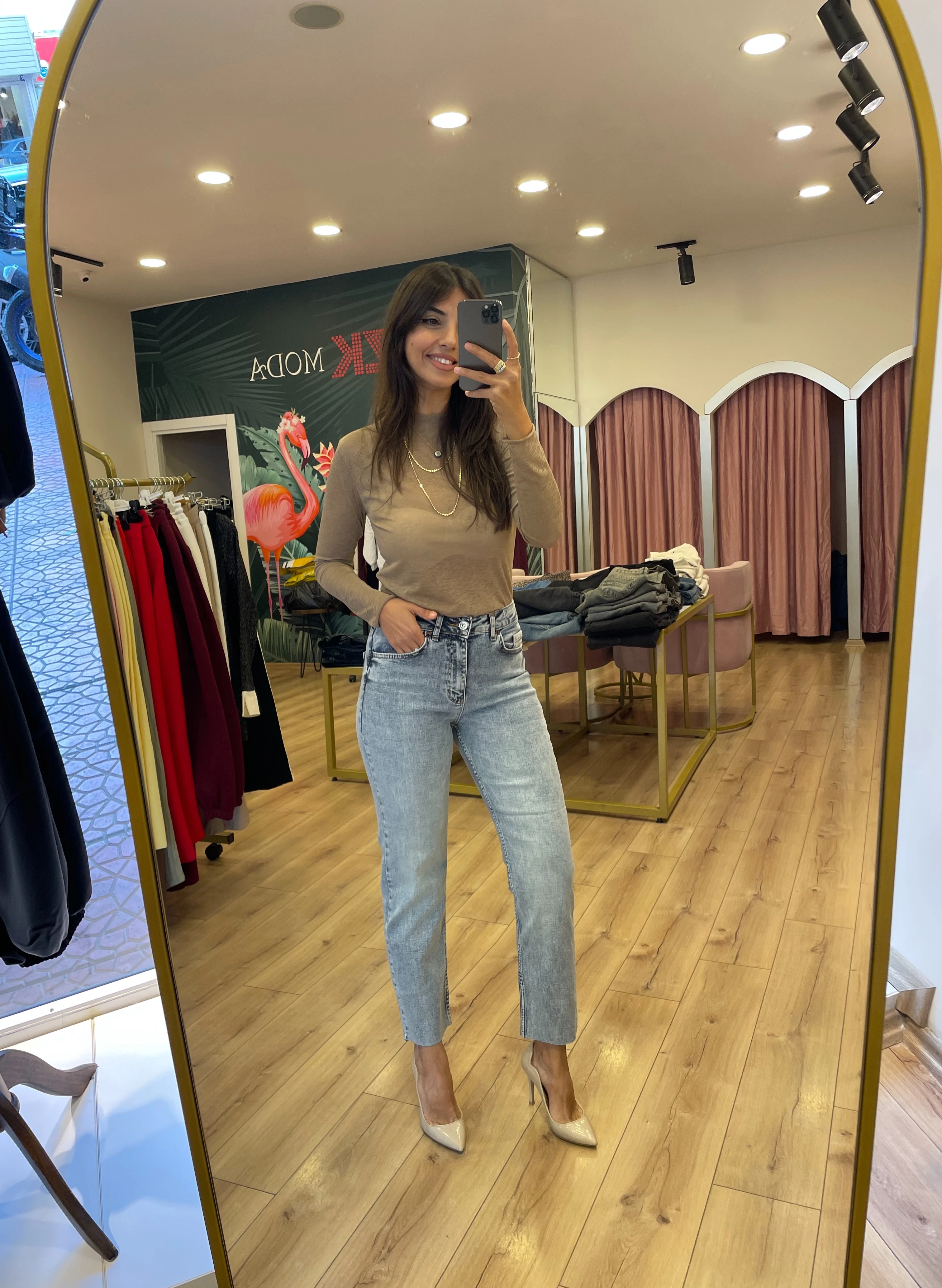 Kesik Paça Boy Fit Jean Pantolon  - Buz Mavi