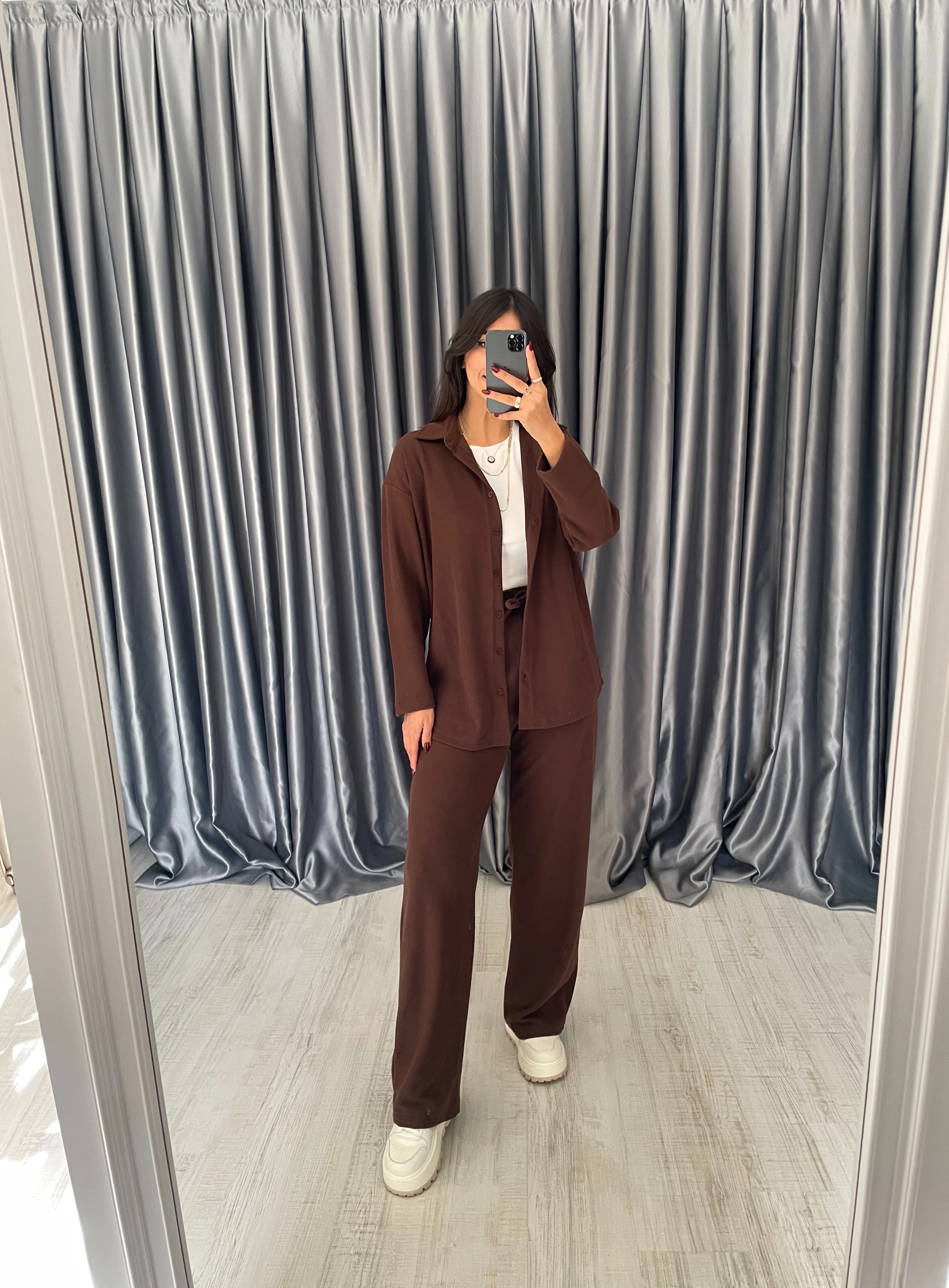 Beli Lastikli Gömlek Pantolon Takım - Kahverengi