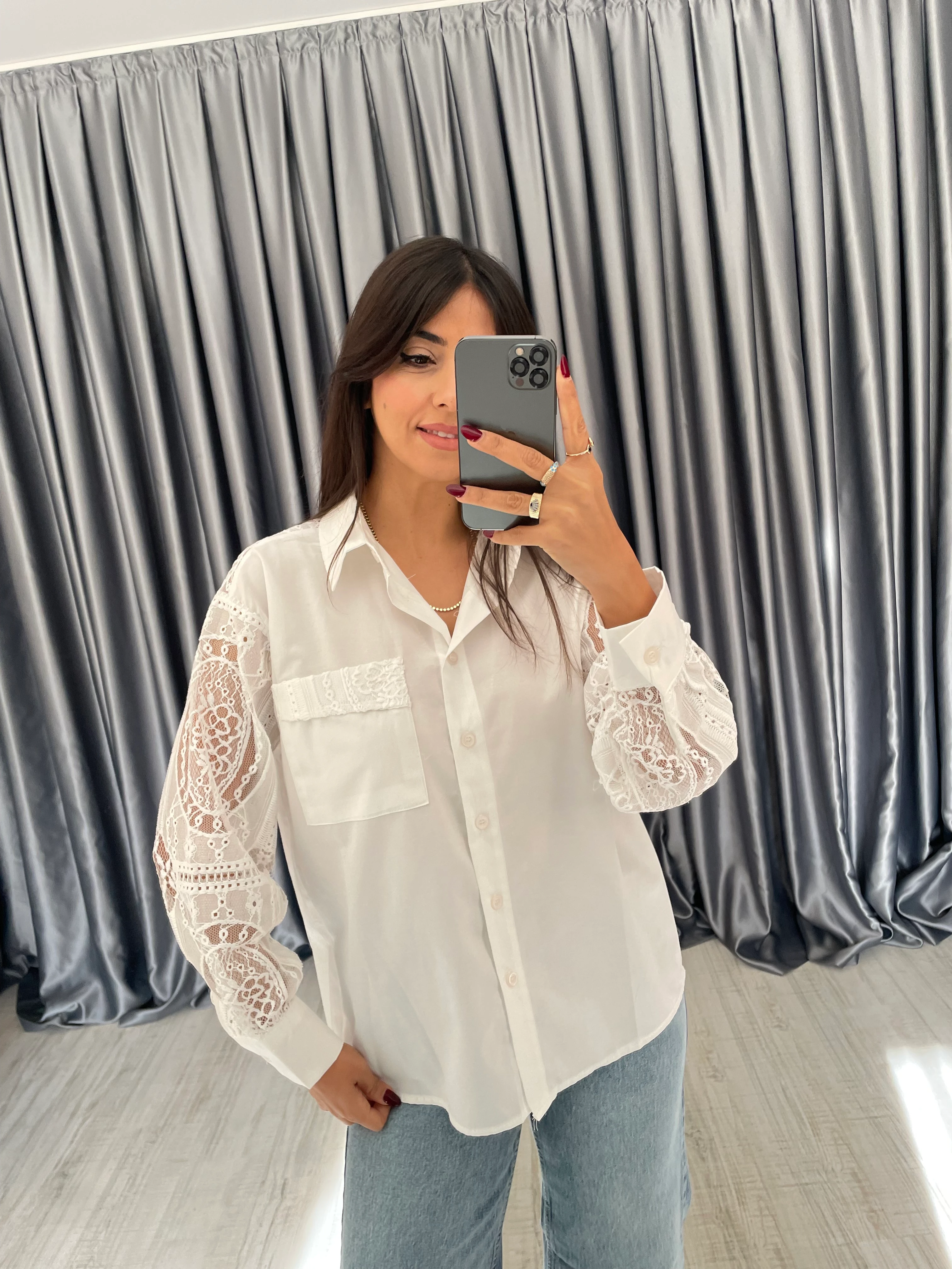 Fisto Detaylı Gömlek 