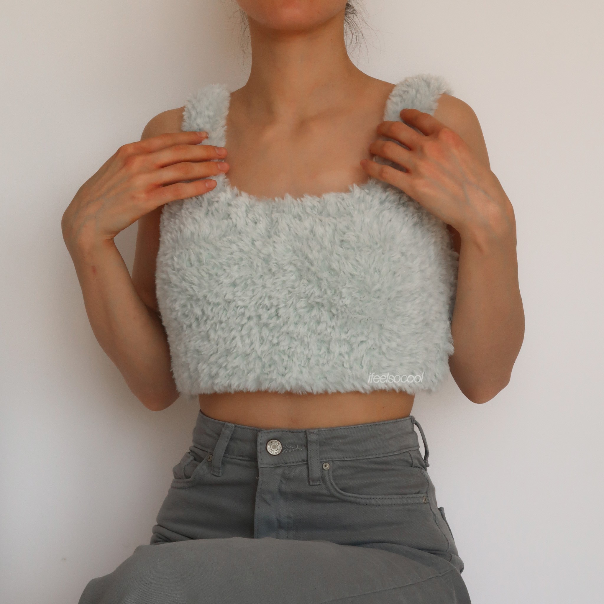 Frozen Cropped Hand-Knitted Set - Crop Top