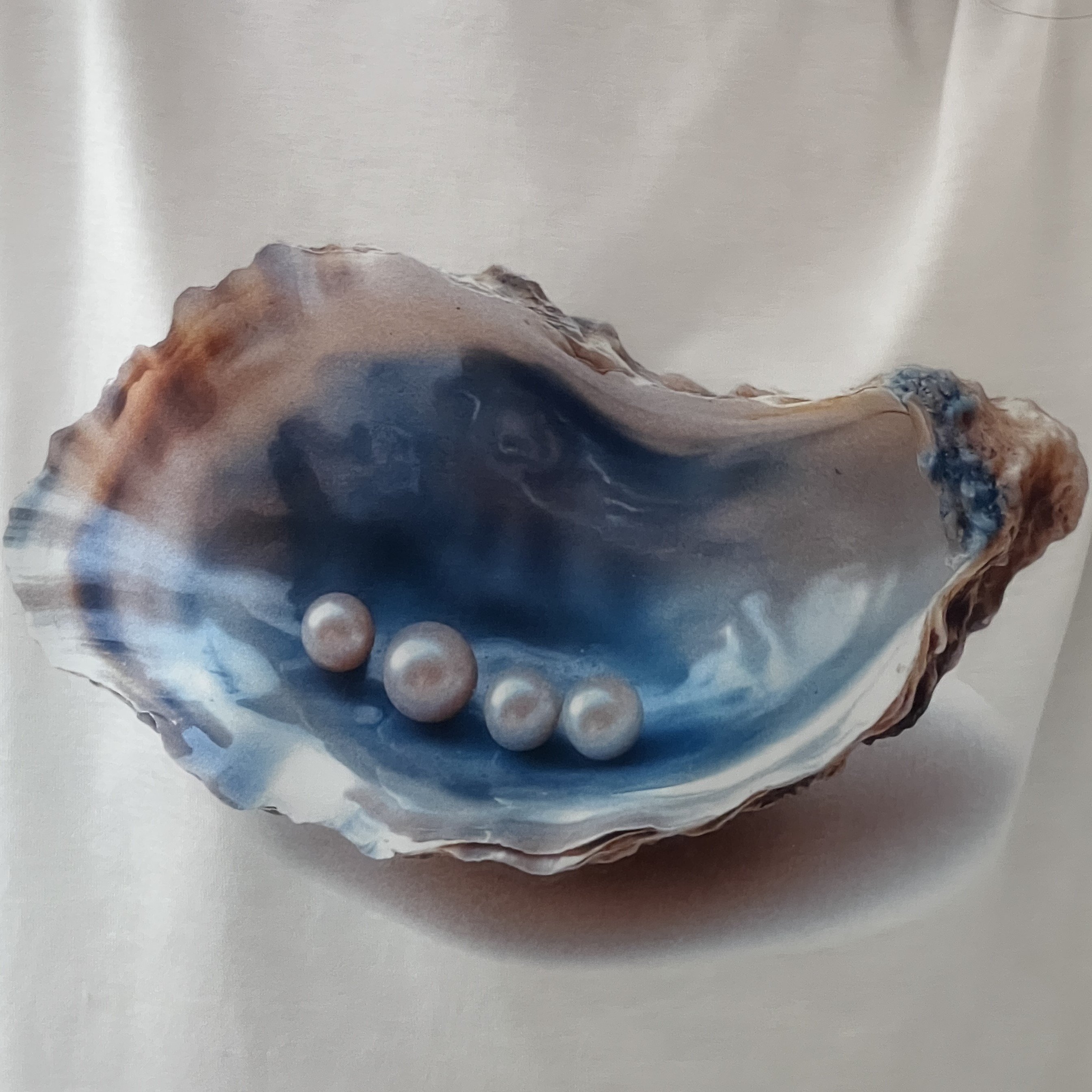 100% Cotton Crew Neck Boxy Fit Unisex Short Sleeve T-Shirt - Sea ​​Pearl