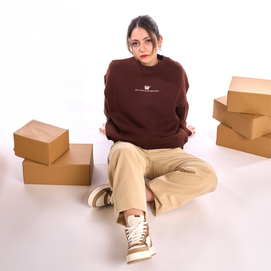 MÓIDE | Brown Oversized Sweatshirt | HOT CHOCOLATE WEATHER