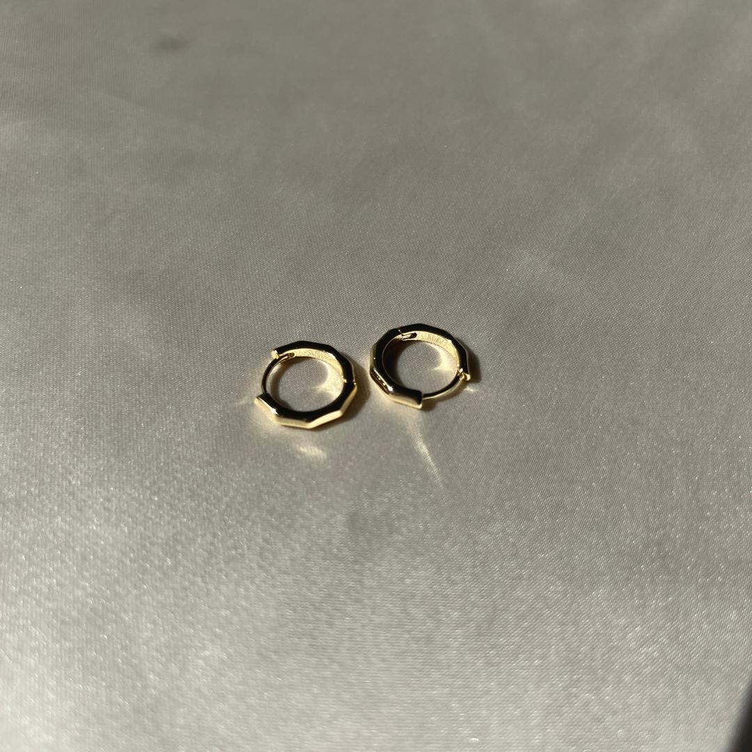 YOSTER★Enigma Earrings ピアス 送関込 Enigma Xuping Steel Earrings