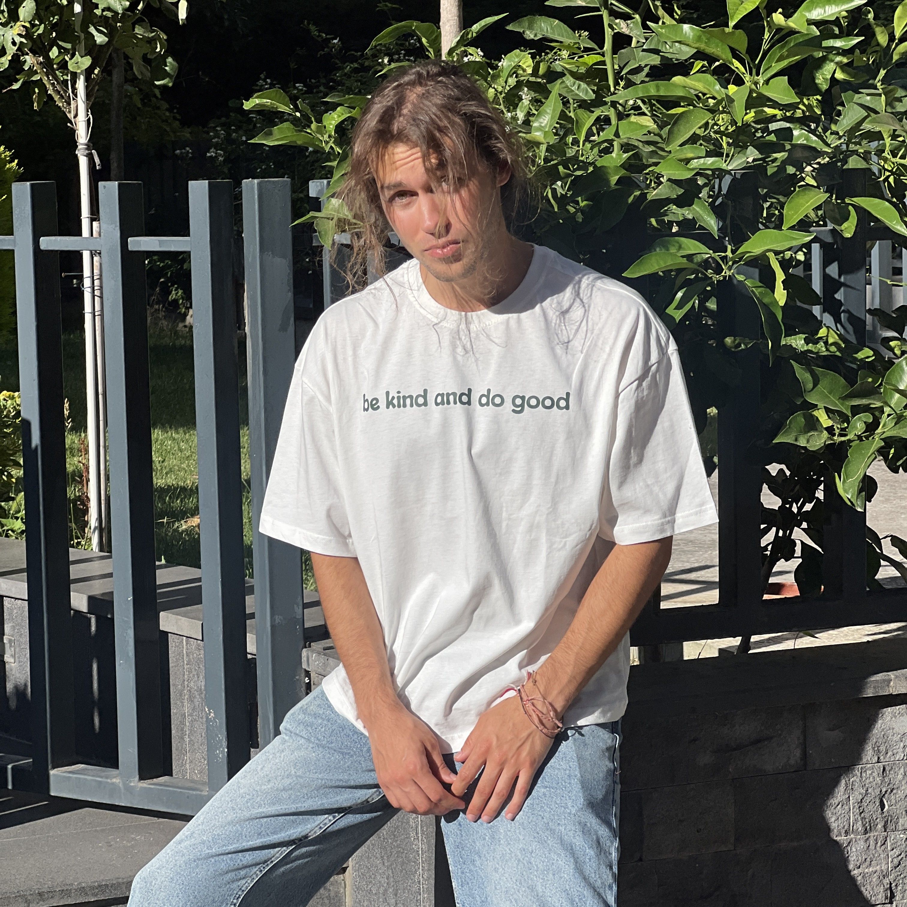 %100 Pamuk Bisiklet Yaka Boxy Fit Unisex Kısa Kollu T-shirt - Be Kind and Do Good