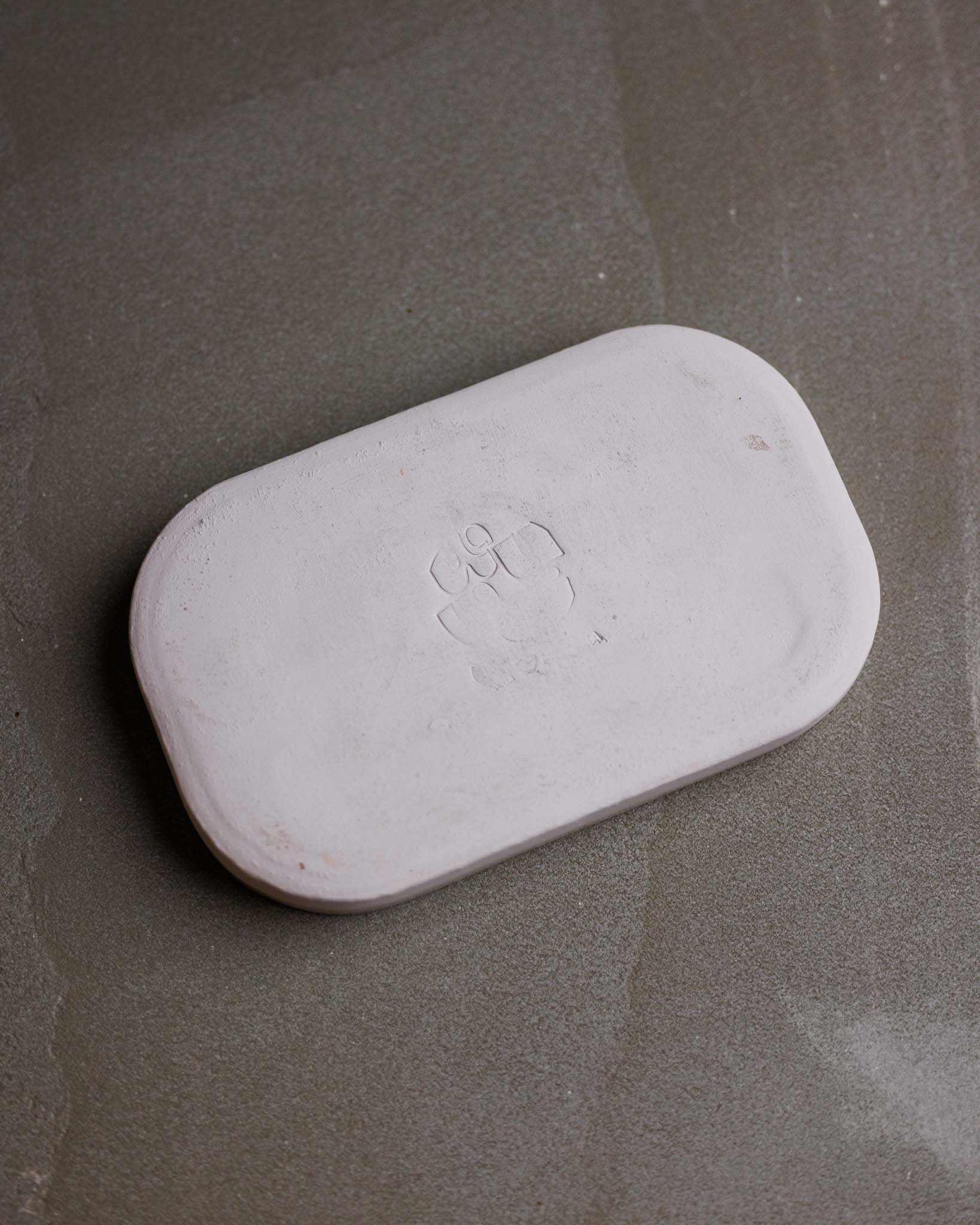 Wu Wei x Roads Stoneware Tabak