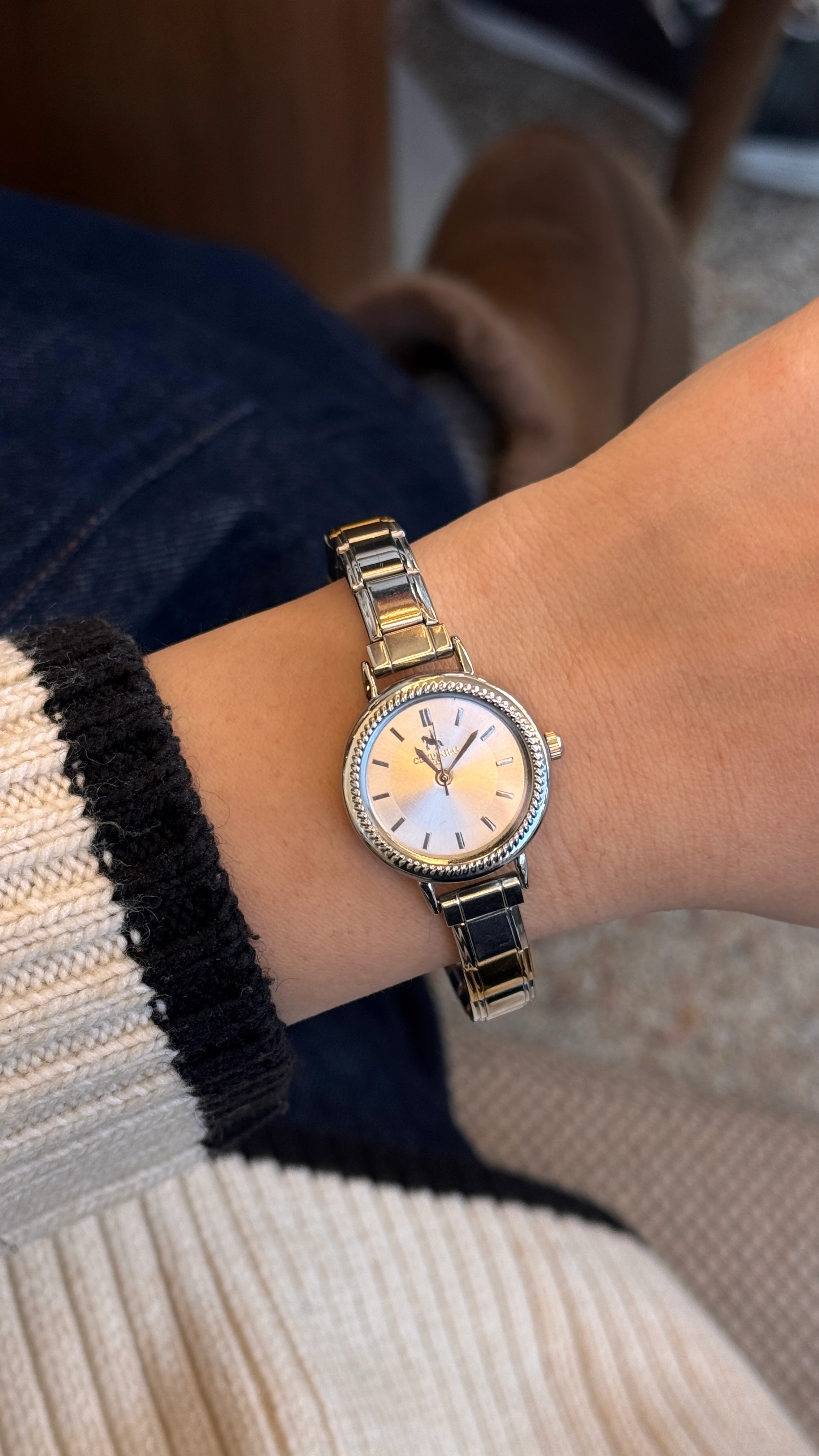 Stacy Çelik Kordon Saat - Gümüş Beyaz