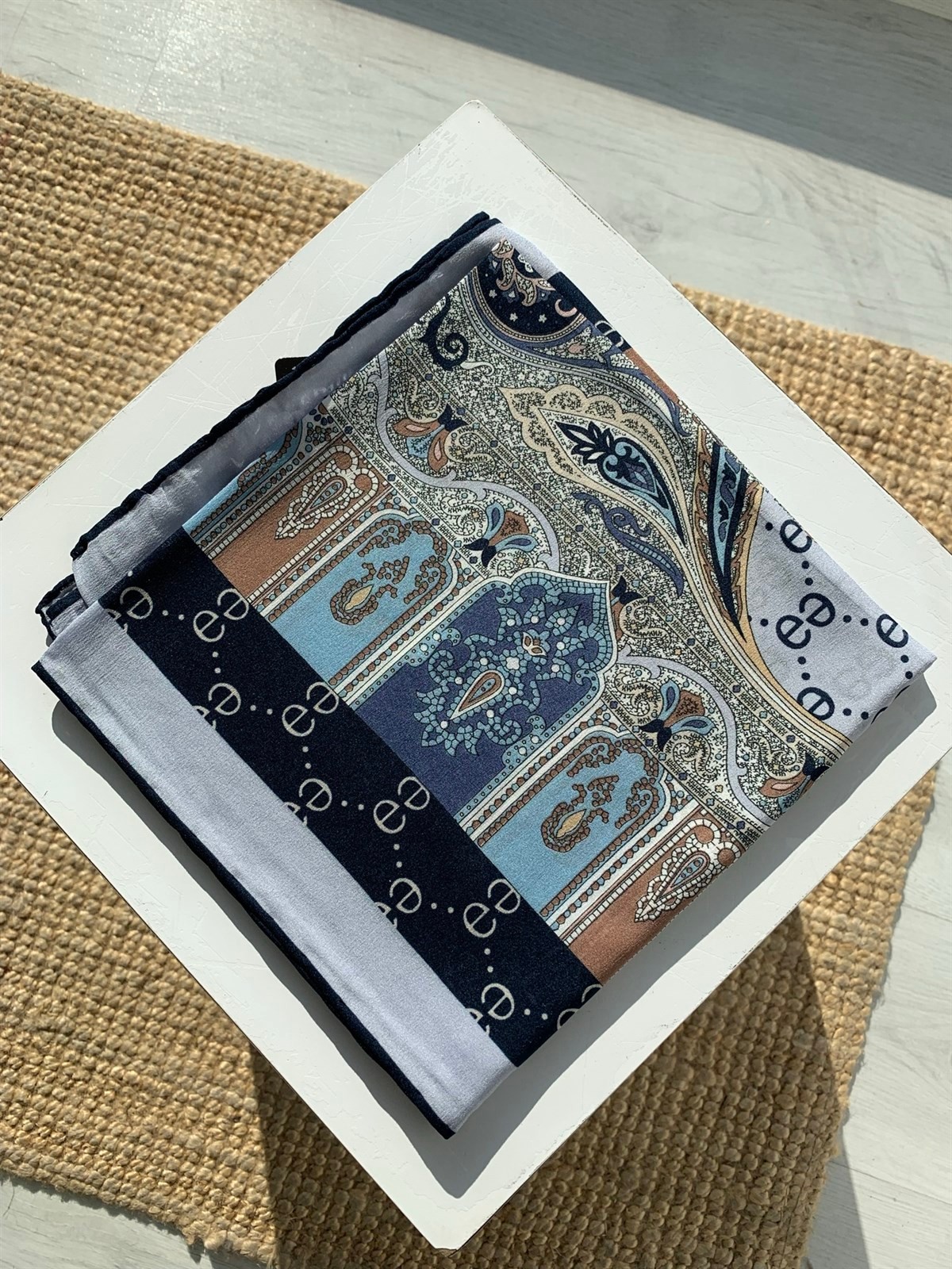 Pare Eşarp Mavi