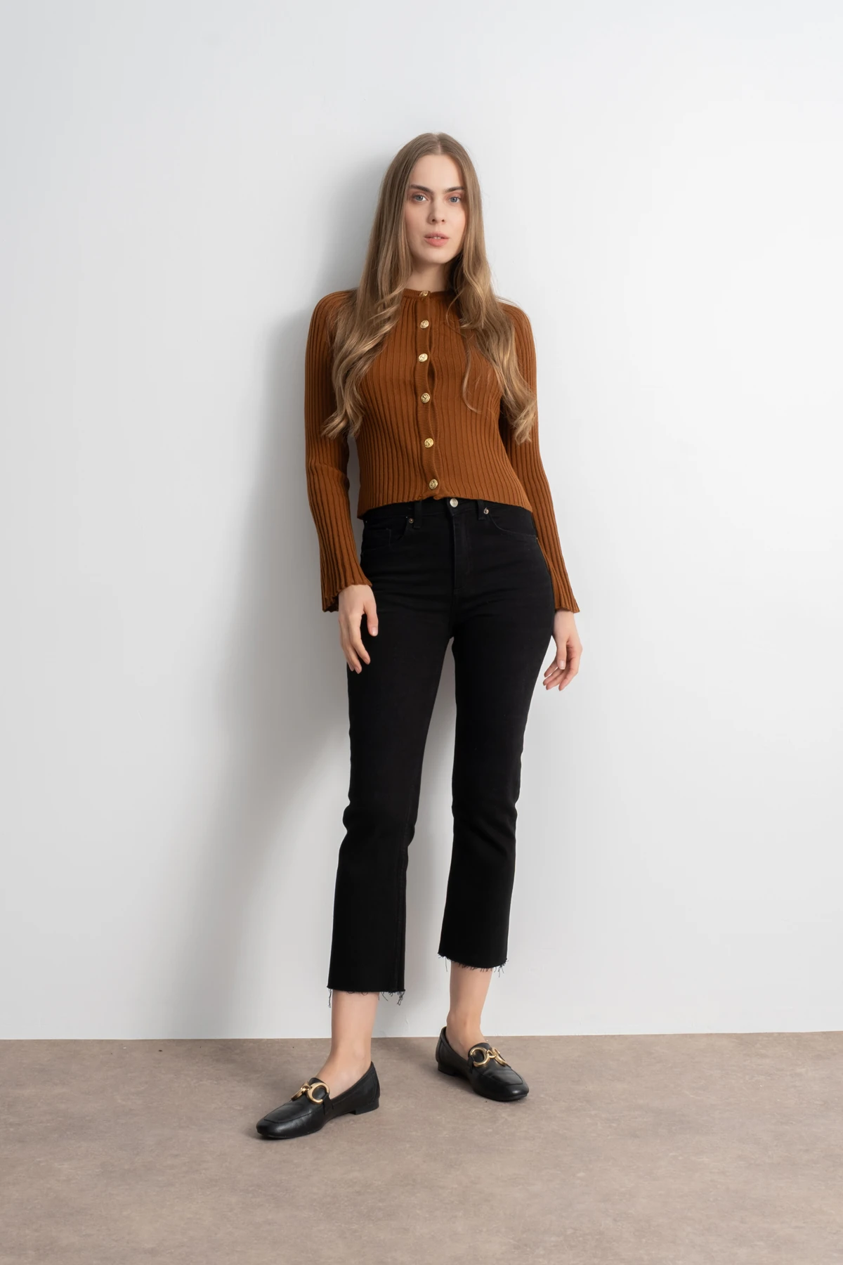 Bisiklet Yaka Düğmeli İspanyol Kol Triko Hırka image