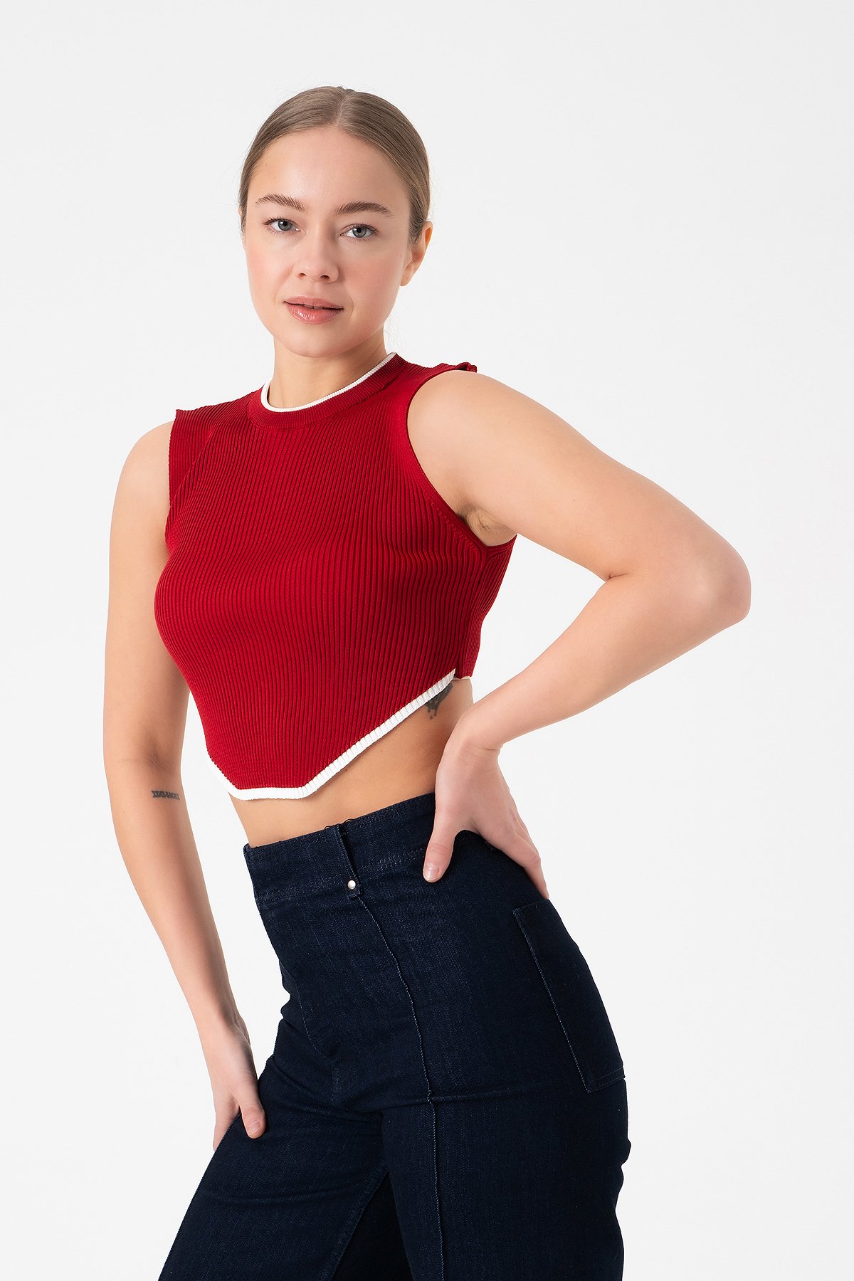 Kolsuz Triko Crop Bluz - Kırmızı