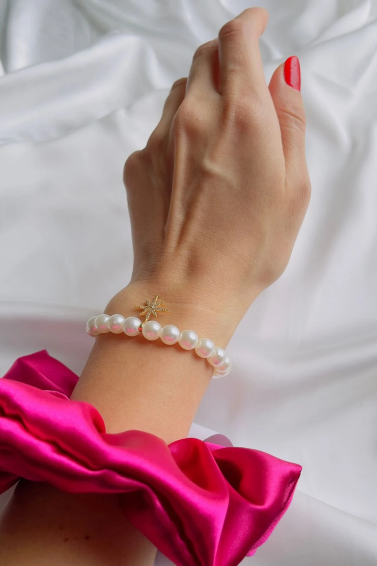 Deniz Yıldızı Detaylı Inci Bileklik