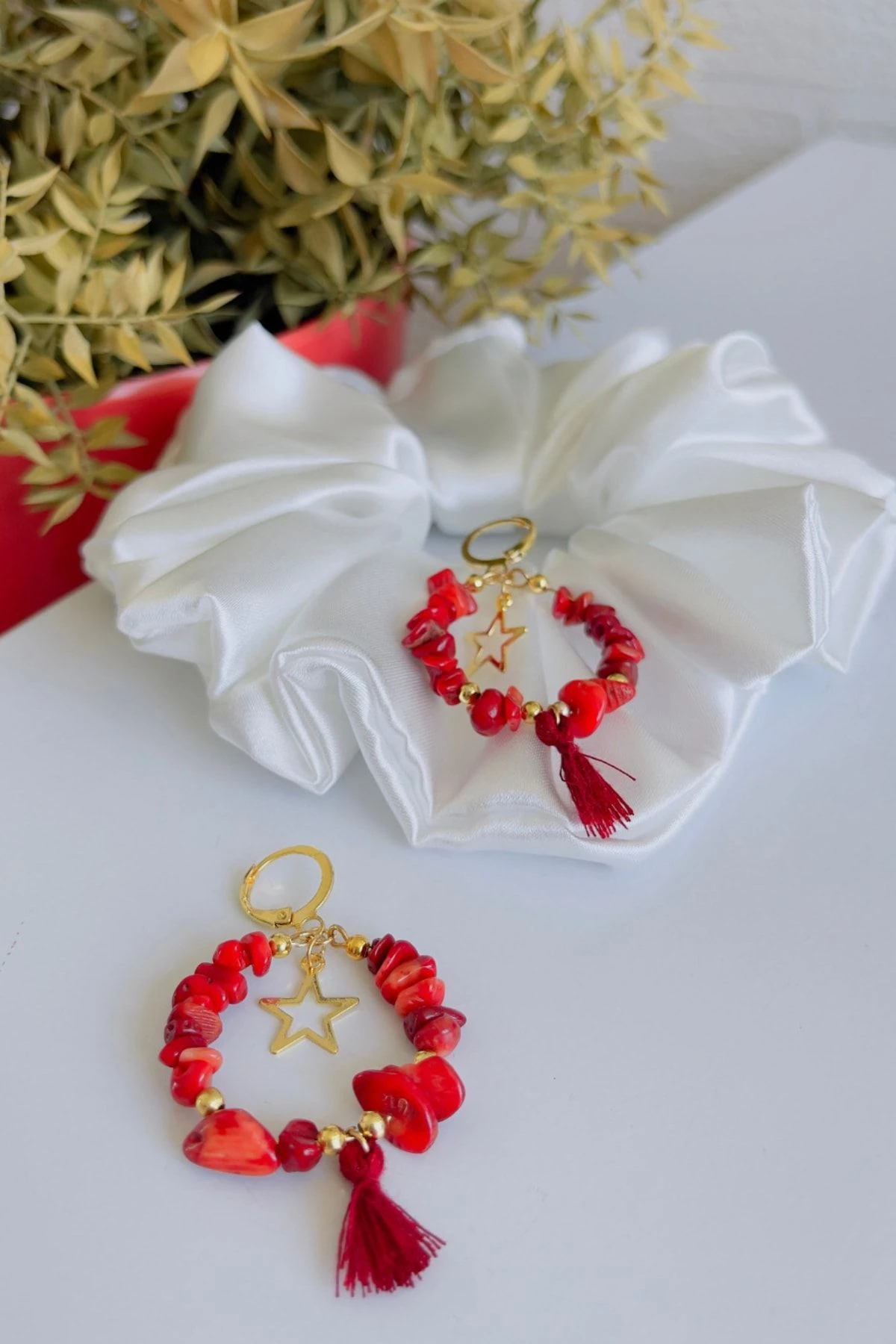 Kiremit Rengi Taşlı Yıldız Detaylı Püsküllü Küpe