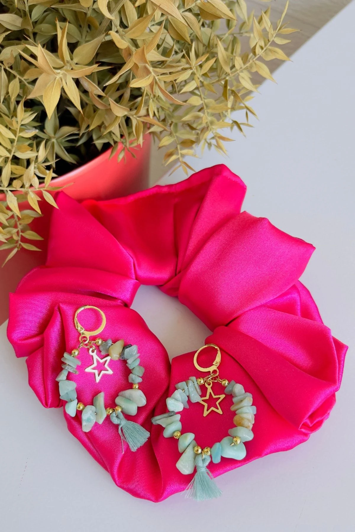 Turkuaz Taş Yıldız Detaylı Püsküllü Küpe