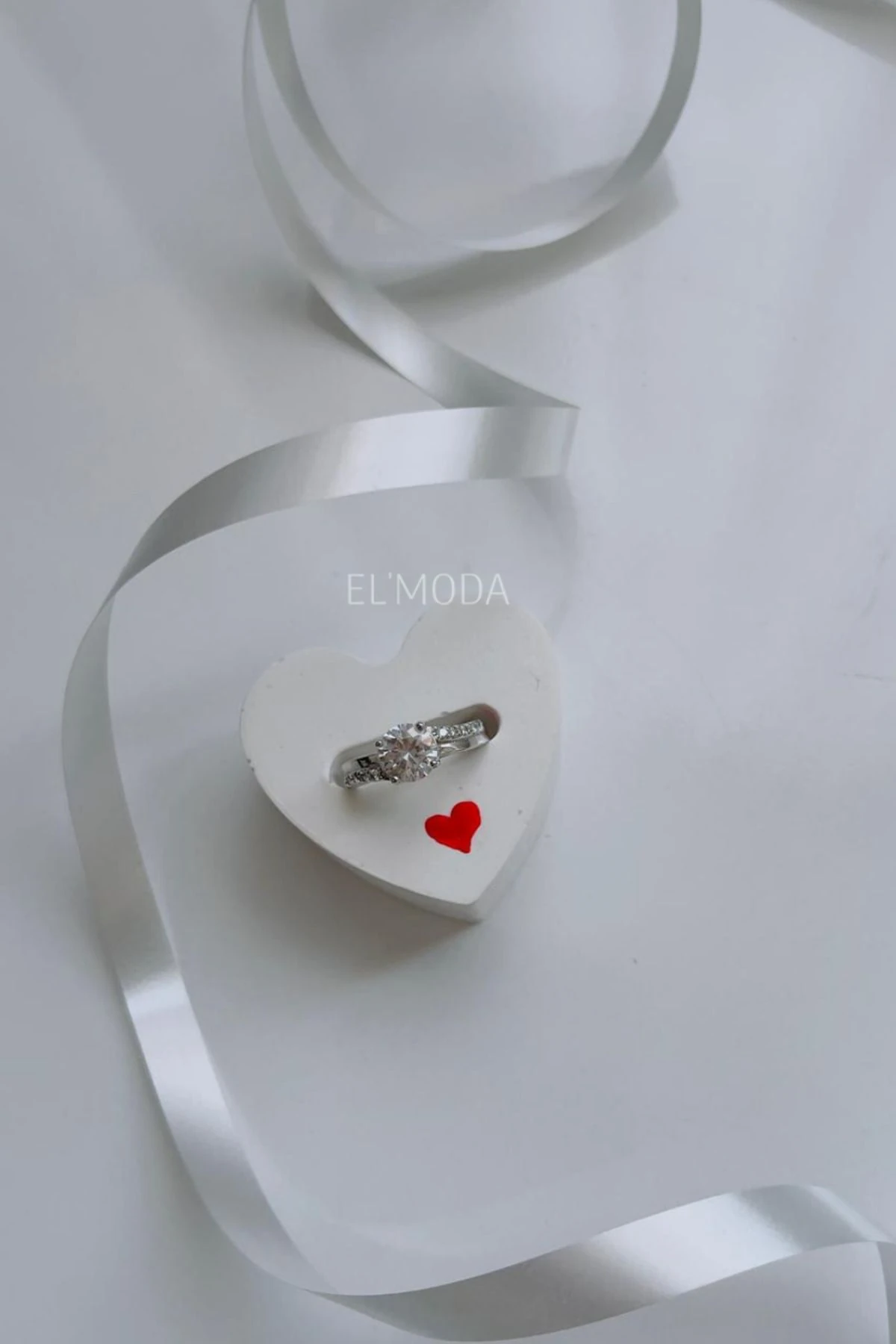 Romantik Sevgililer Günü Hediye Seti-Kalp Detaylı Sevgili Biblo, Aşk Evi Mumluk, Kalpli Yüzük Tutucu