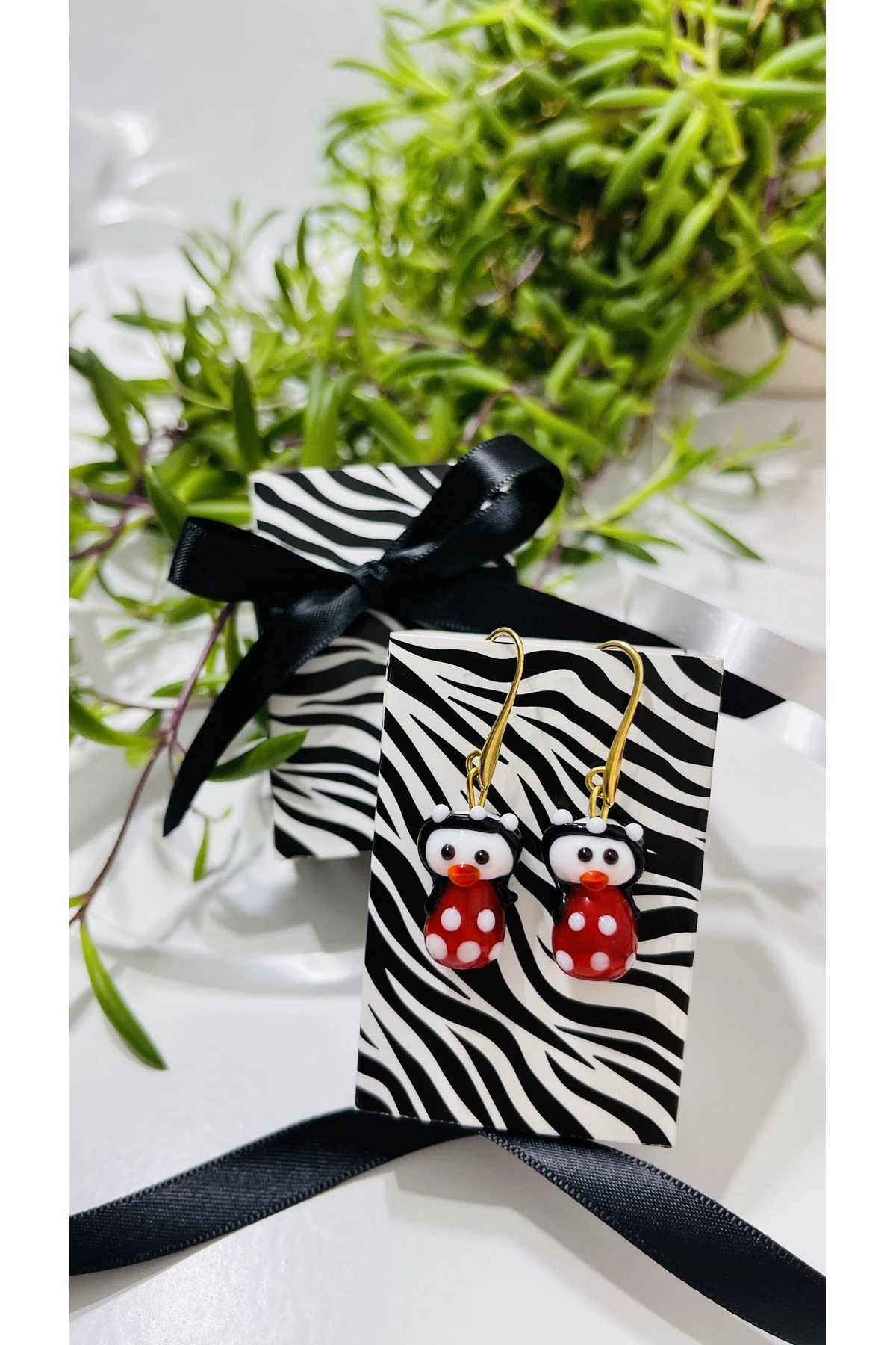 Yılbaşı Konsept Murano Cam Altın Kaplama Sallantılı Küpe - Hediyelik Küpe