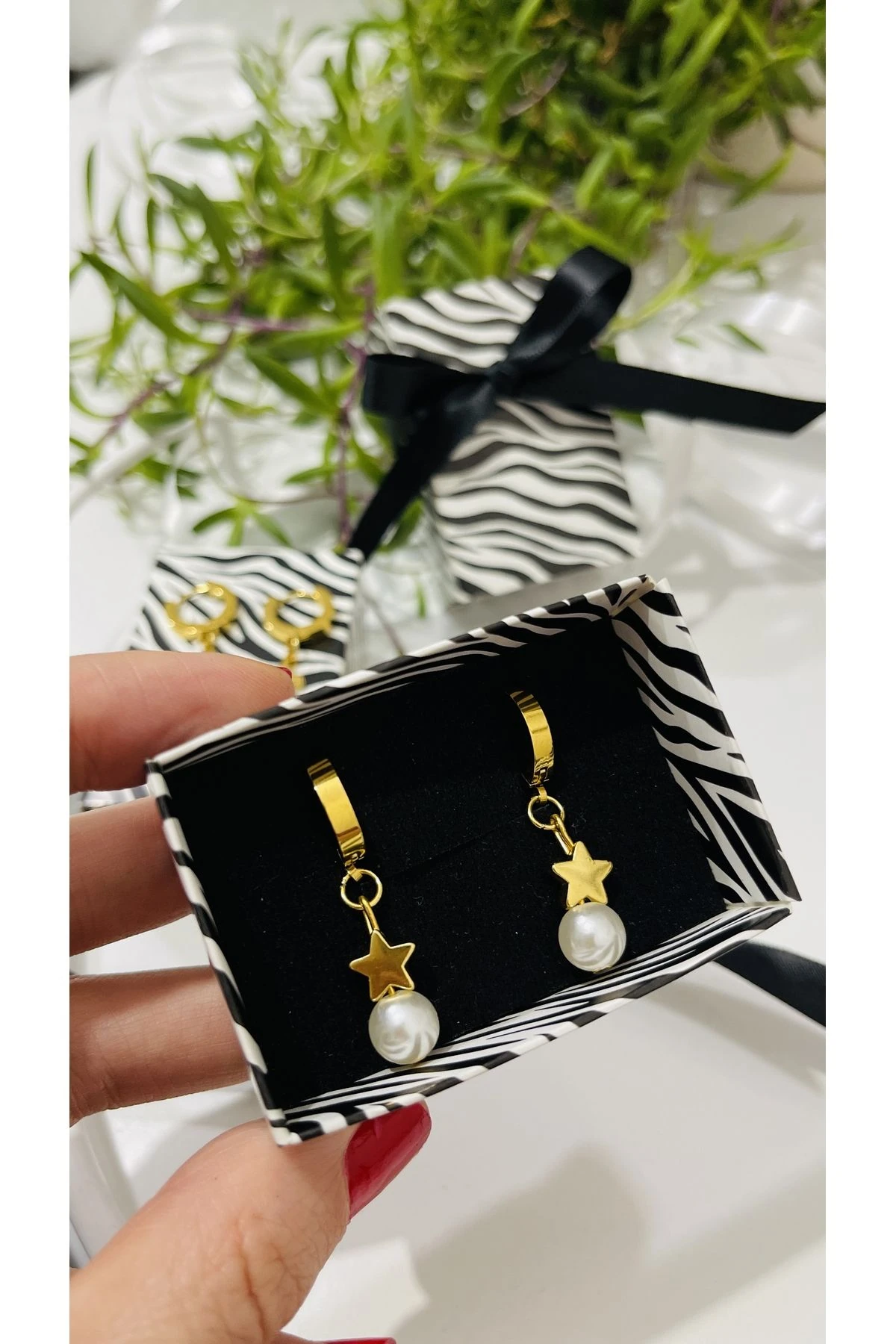 Altın Kaplama Incili Yıldız Küpe - Hediyelik Küpe