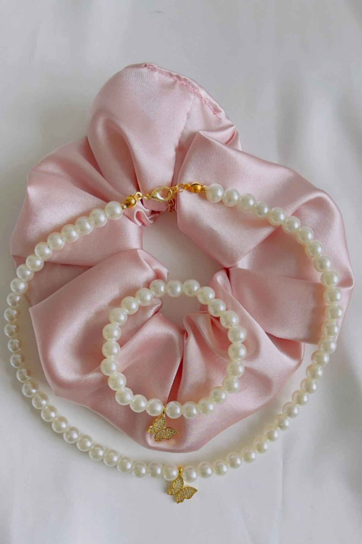 Kaplama Kelebekli Inci Kolye Bileklik Takımı