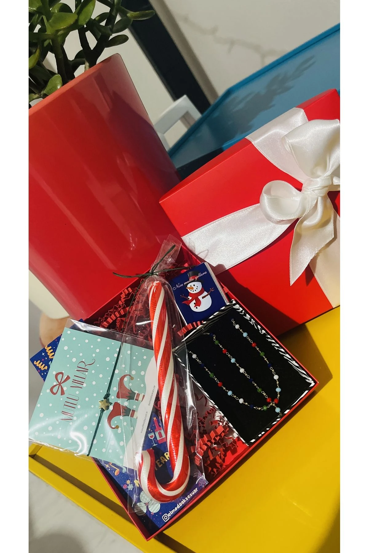 Yılbaşı Konsept Kolye Bileklik Hediye Seti - Yılbaşı Hediye Kutusu
