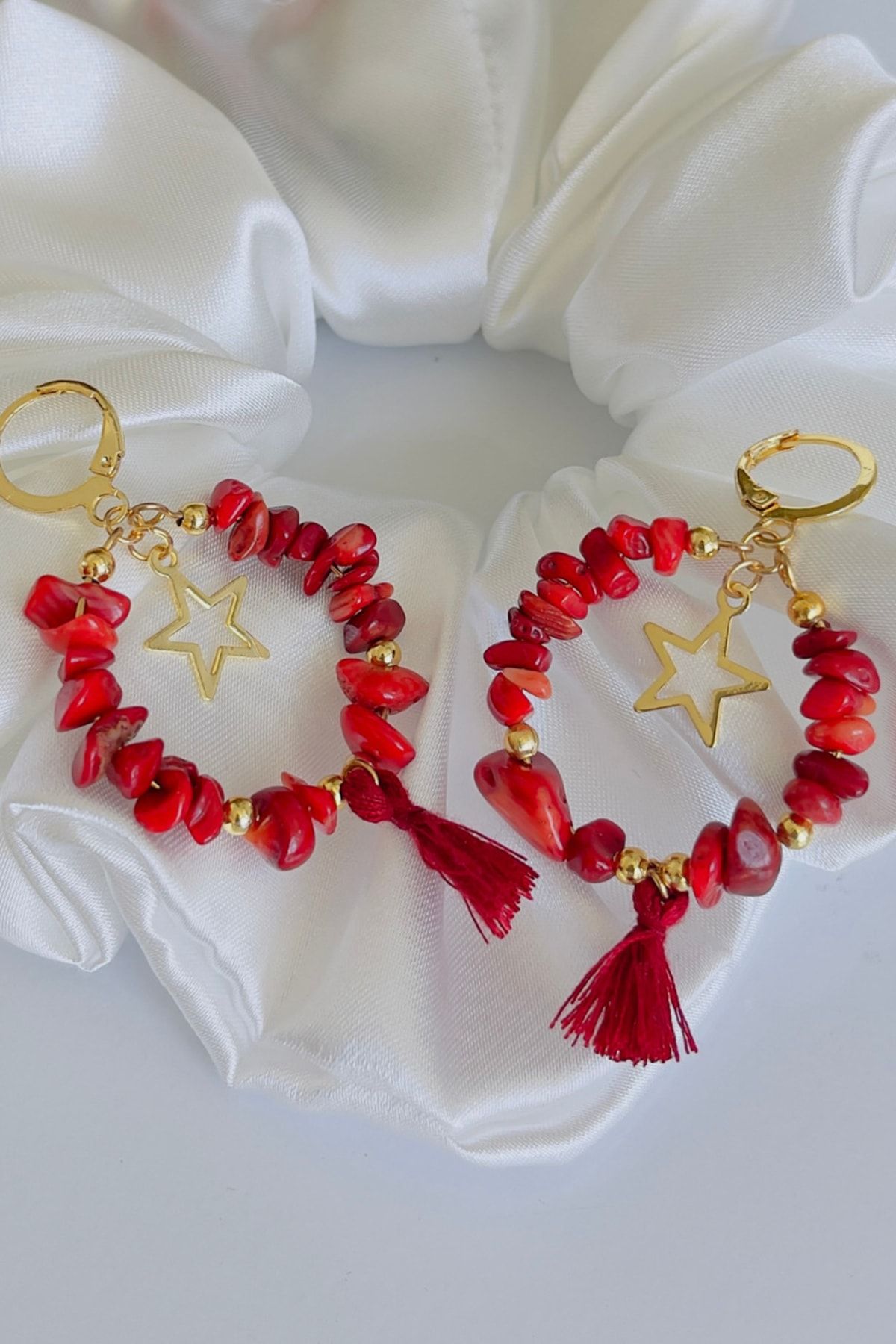 Kiremit Rengi Taşlı Yıldız Detaylı Püsküllü Küpe