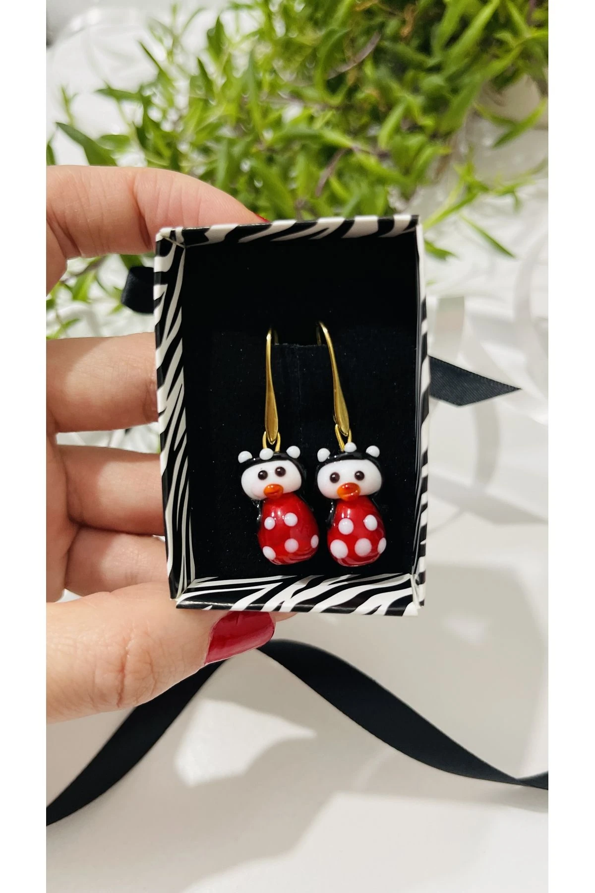 Yılbaşı Konsept Murano Cam Altın Kaplama Sallantılı Küpe - Hediyelik Küpe