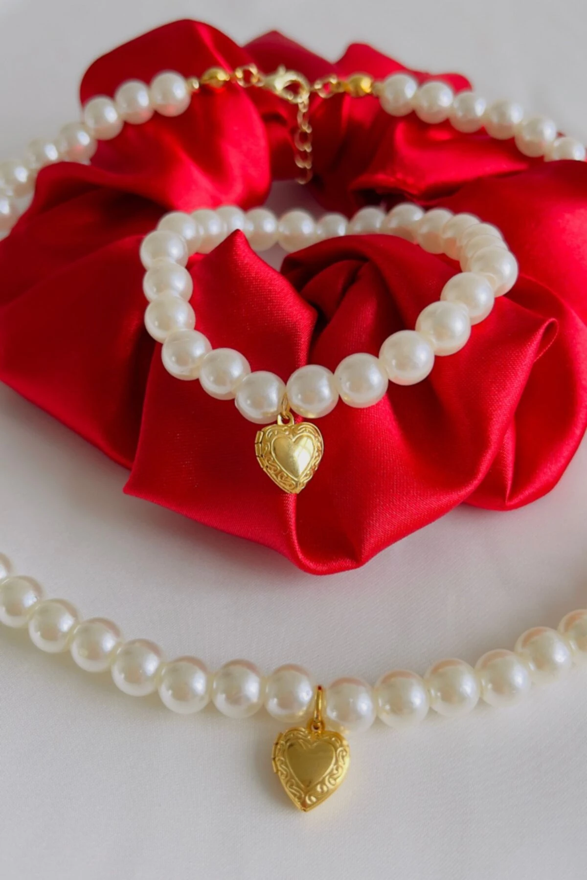 Altın Kaplama Açılır Kalpli Inci Kolye Bileklik Takımı