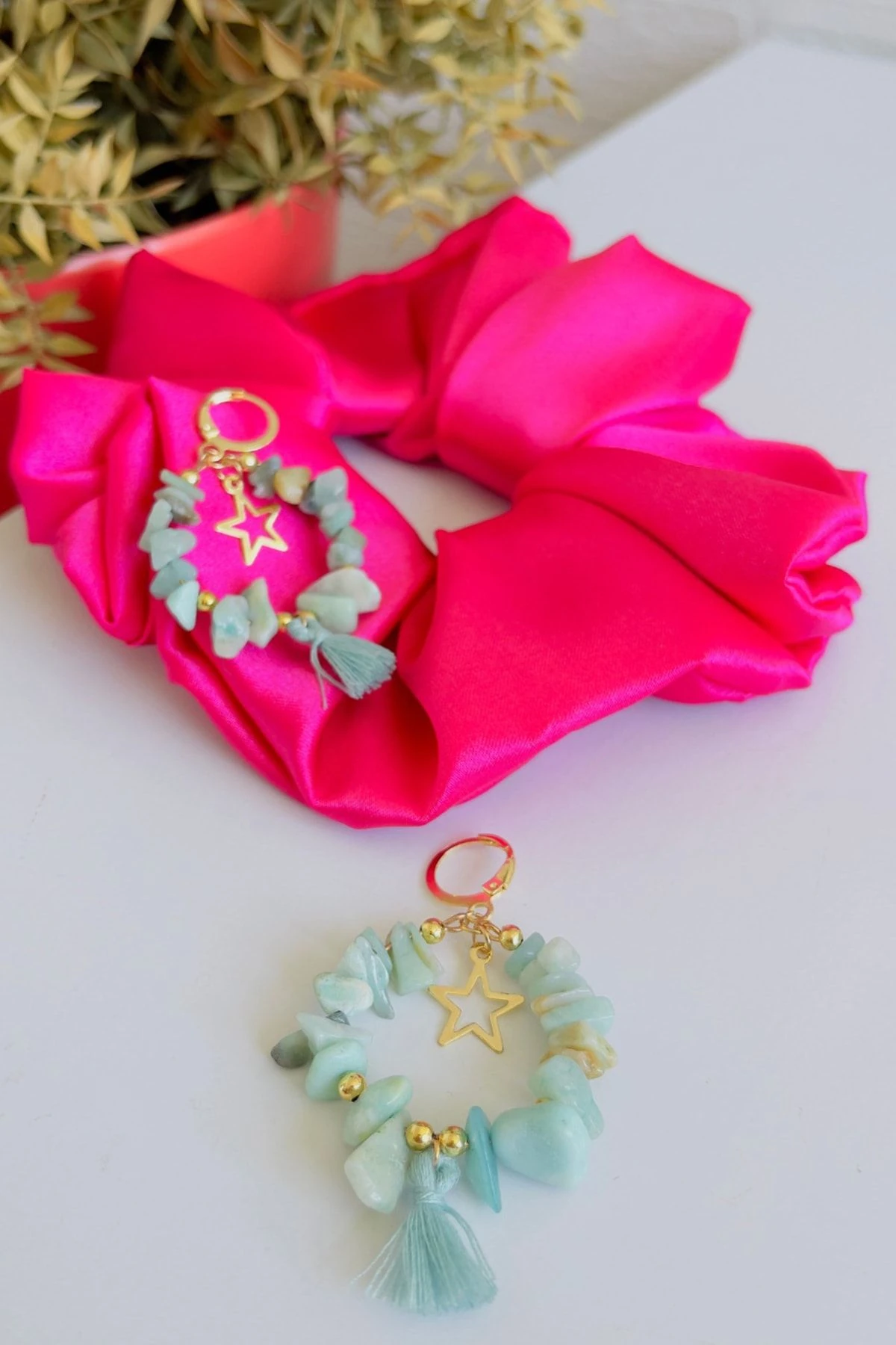 Turkuaz Taş Yıldız Detaylı Püsküllü Küpe