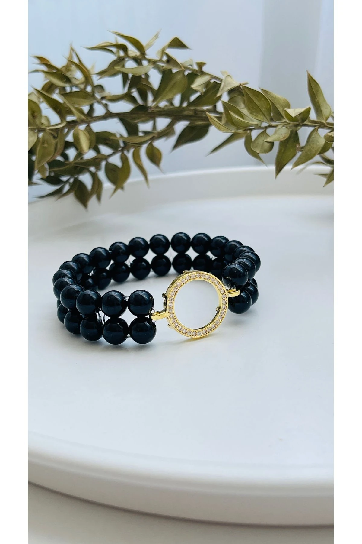 Siyah Incili Çeyrek Takılan Bileklik Zirkon Taşlı Altın Kaplama Çerçeveli Çeyrek Bileklik