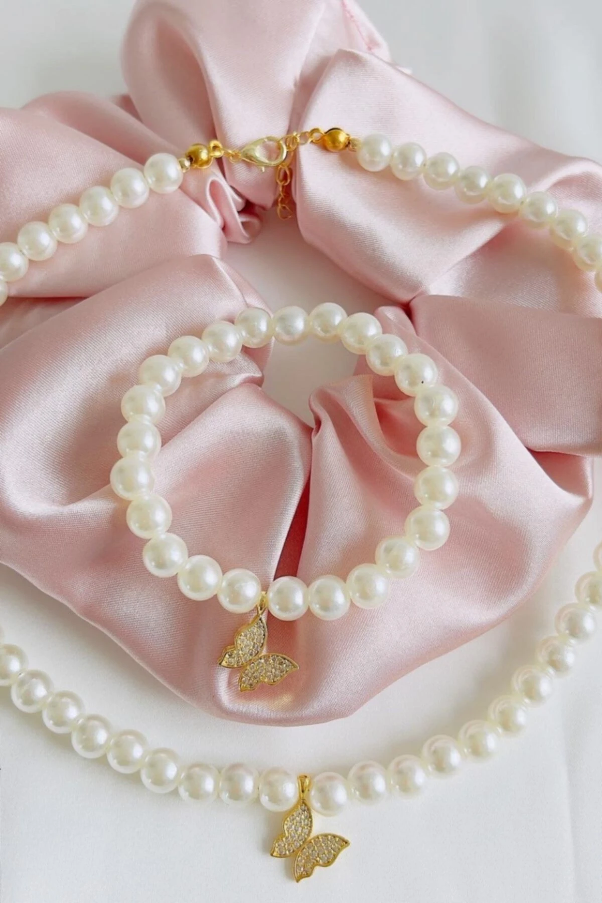 Kaplama Kelebekli Inci Kolye Bileklik Takımı