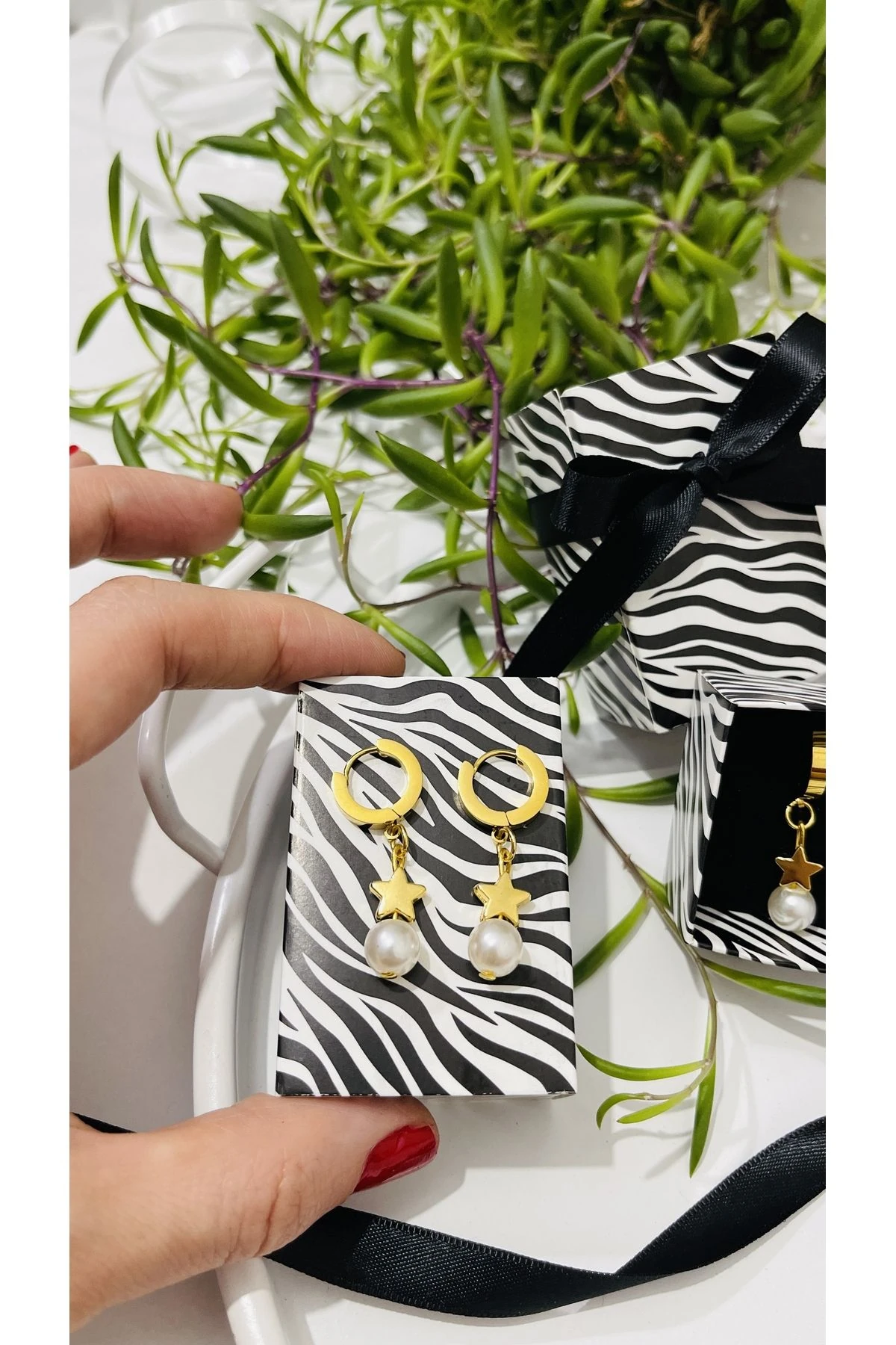 Altın Kaplama Incili Yıldız Küpe - Hediyelik Küpe