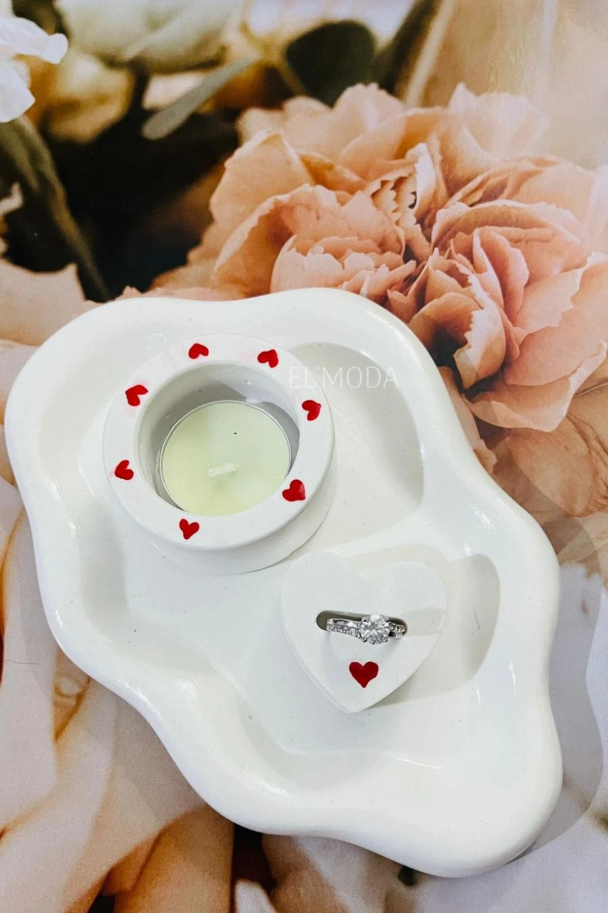 Kalpli Dekoratif Mumluk, Romantik Kalp Desenli Yuvarlak Tealight Mumluk, Hediyelik Kalpli Mumluk