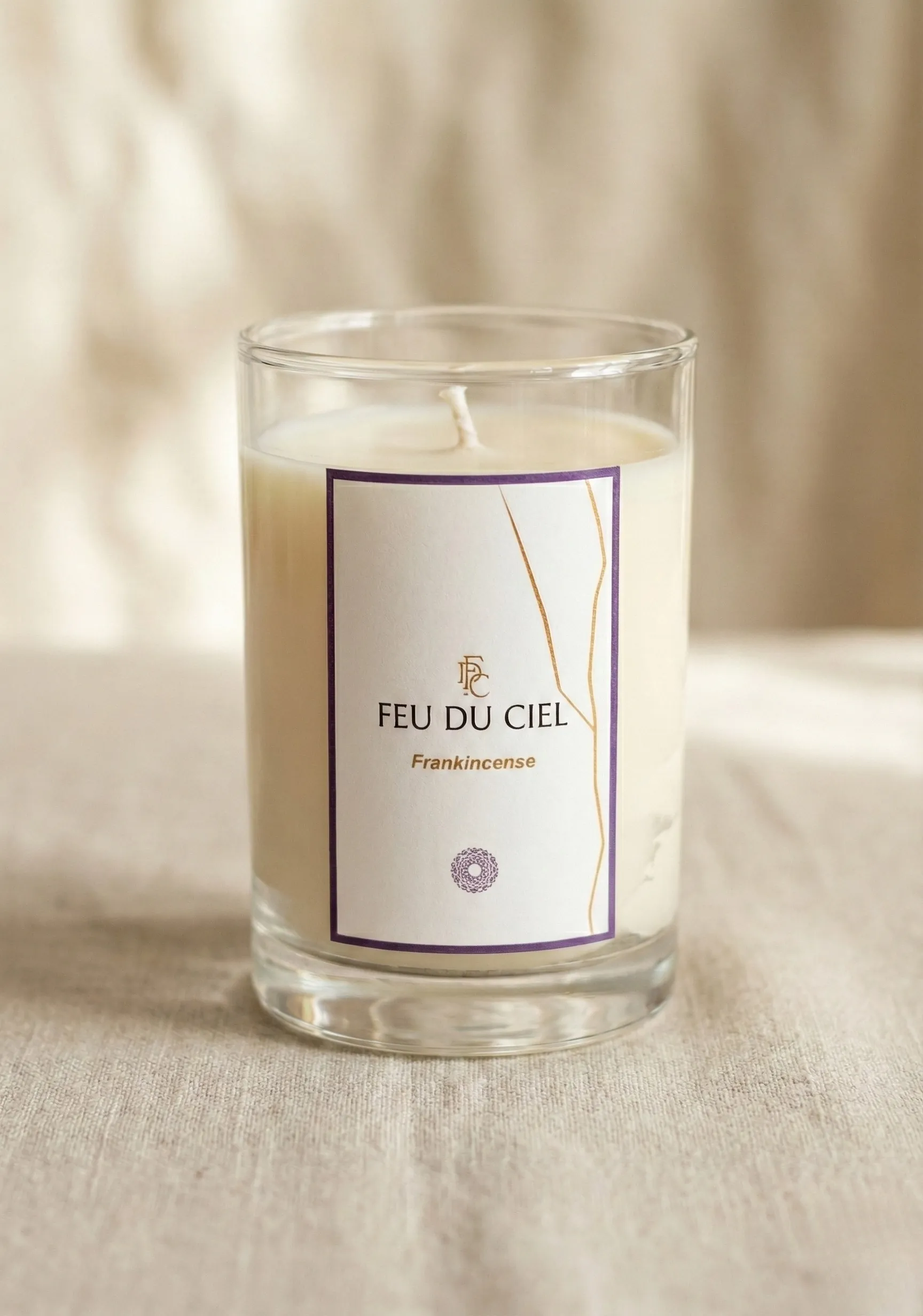 Tepe Çakra Günlük Ağacı Kokulu Mum  85 gr