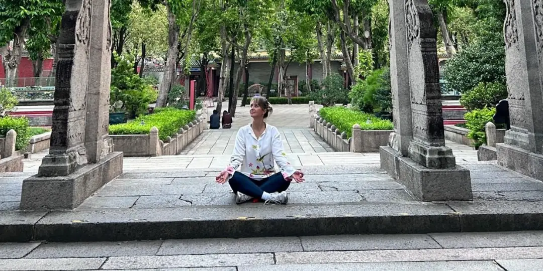 Selin Burat şöyle diyor: 