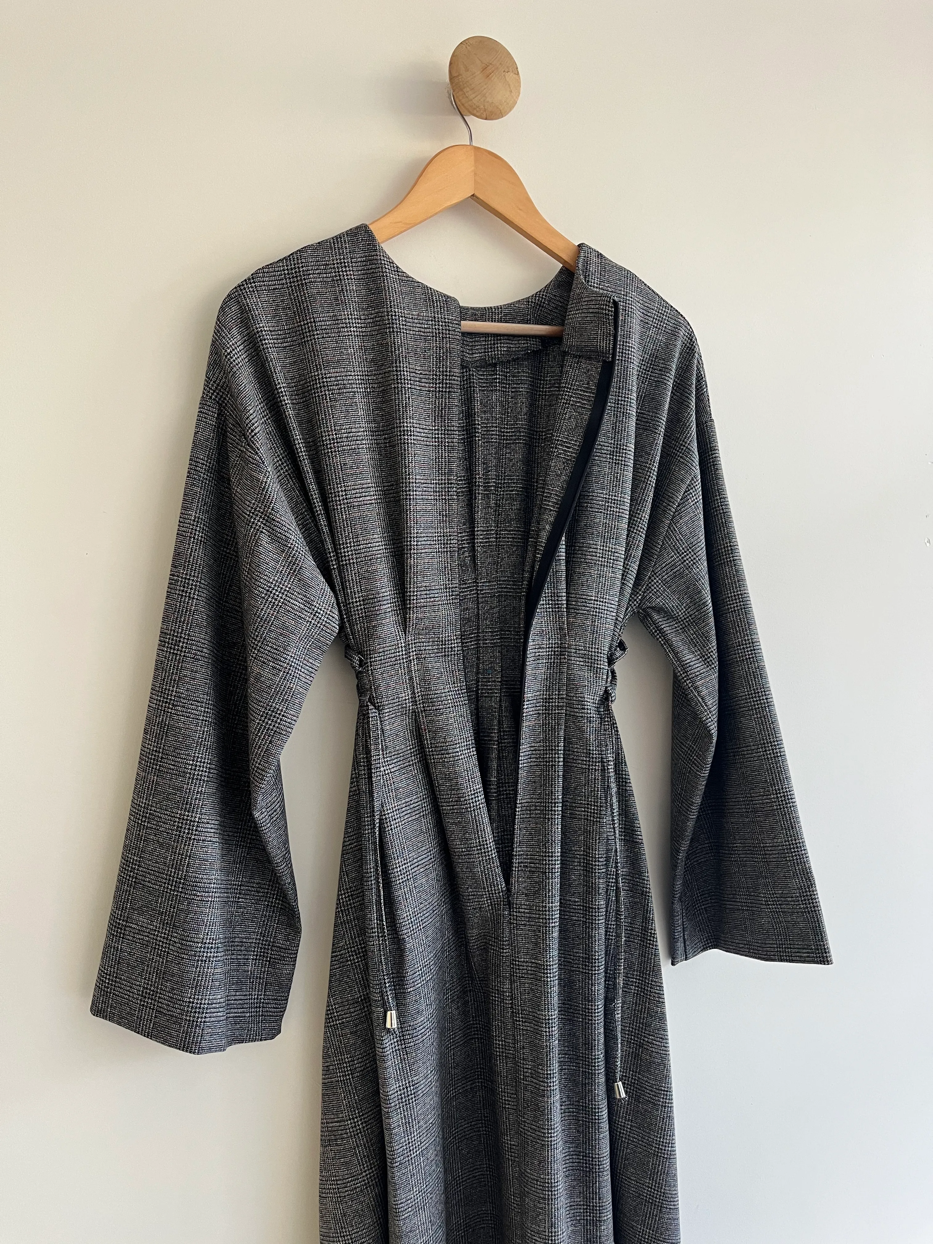 Bağlama Detaylı Ekose Elbise