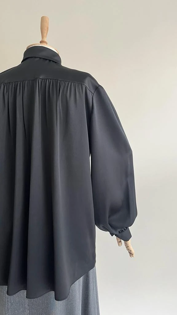 Robalı Saten Gömlek