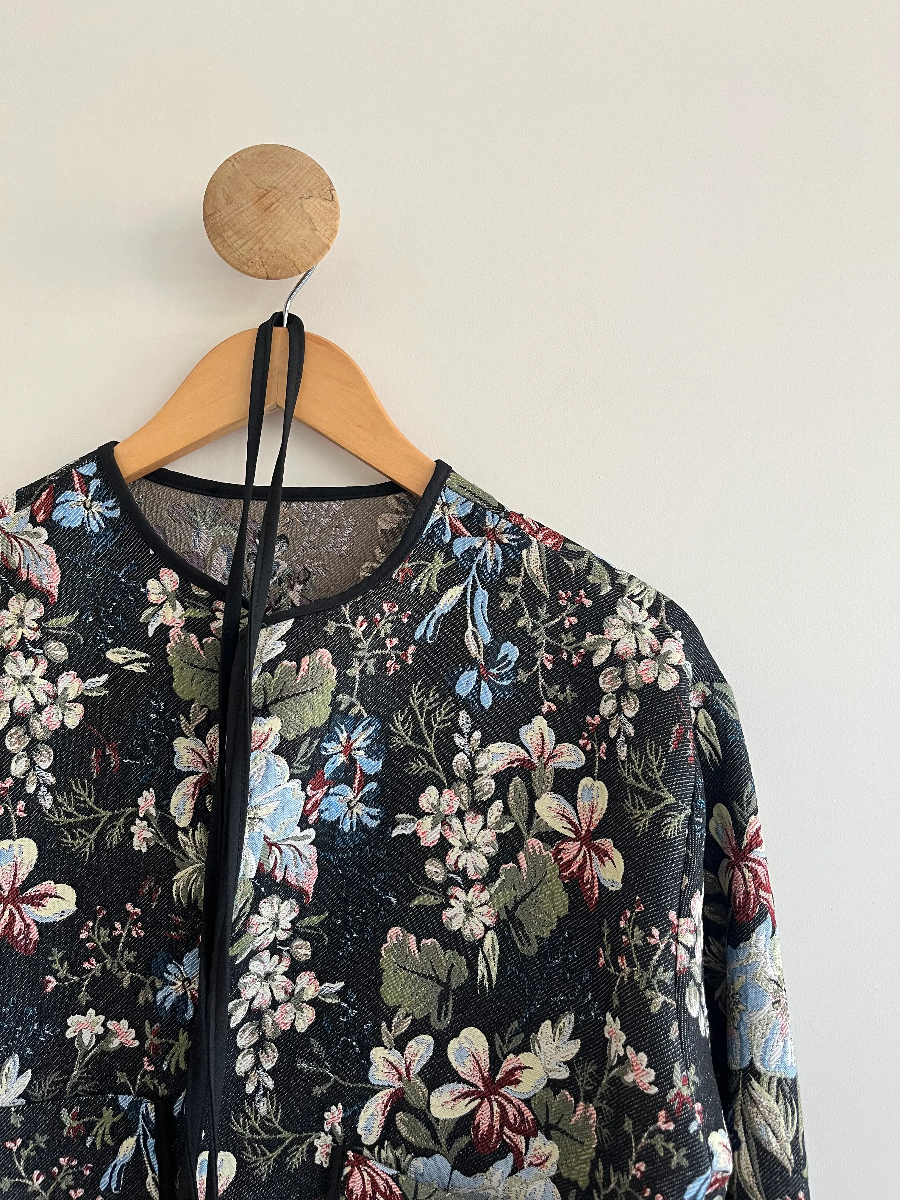 Siyah Etnik Desenli Ceket