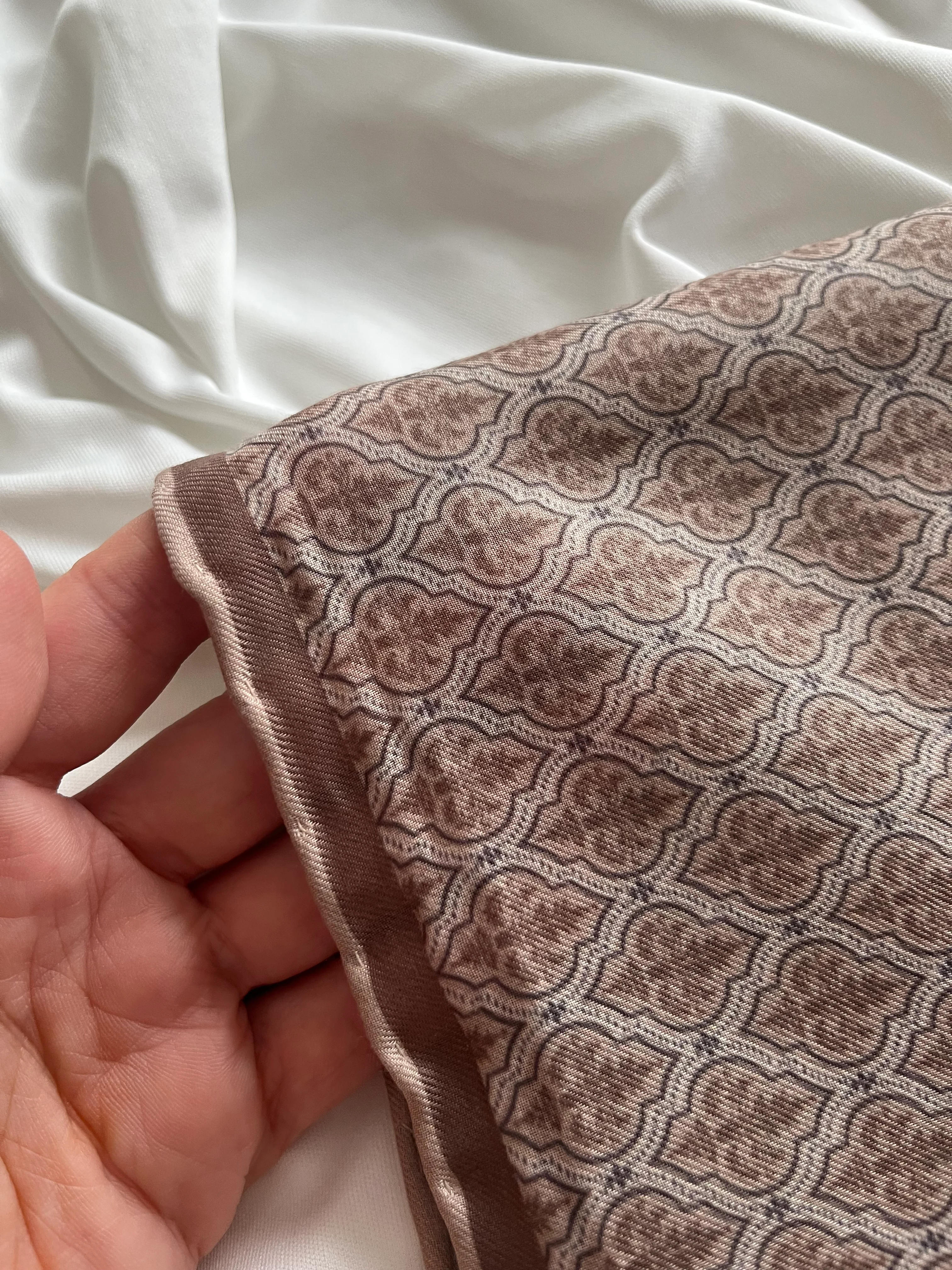 Etnik Minik Desenli Soft Eşarp