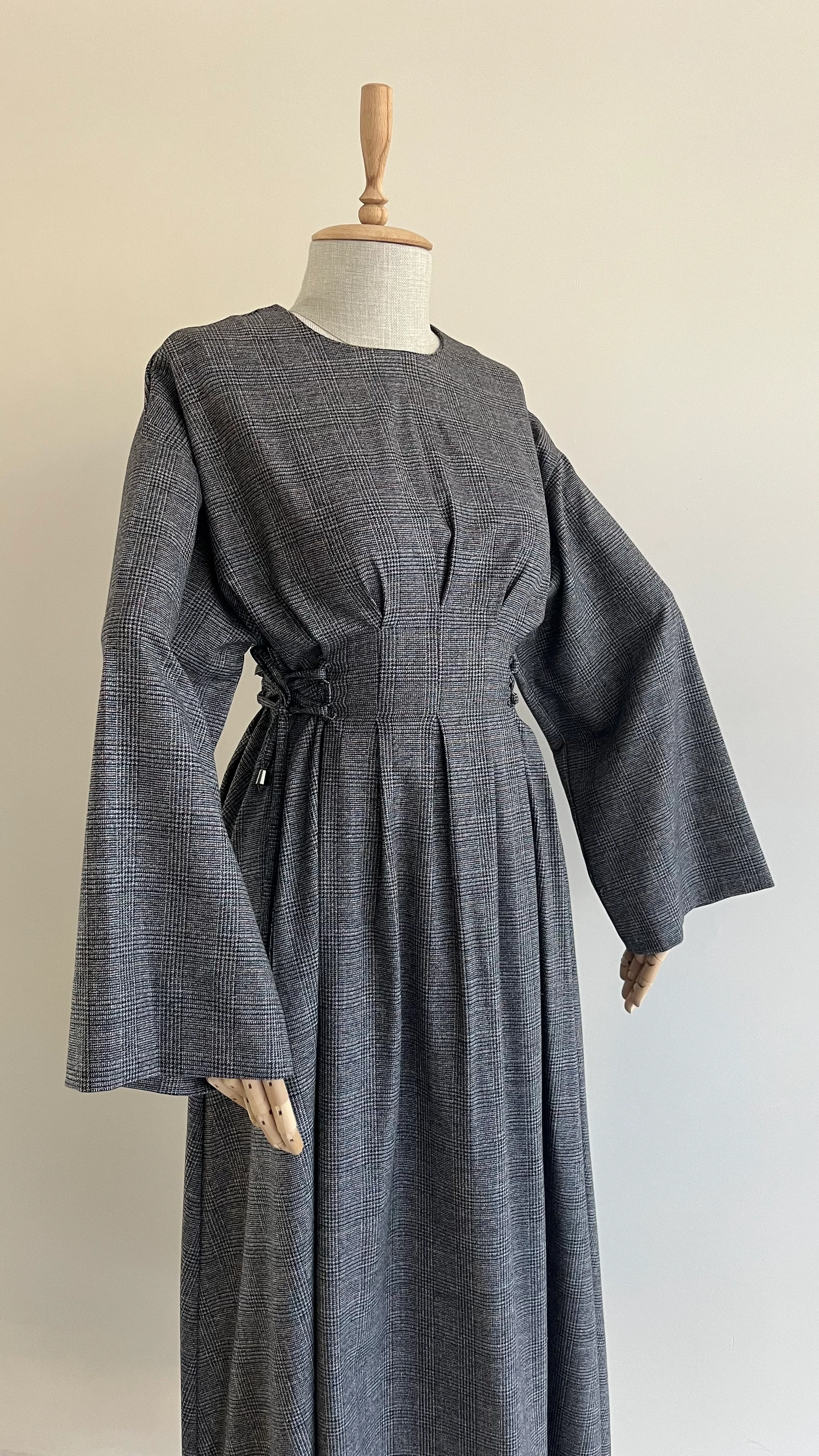 Bağlama Detaylı Ekose Elbise