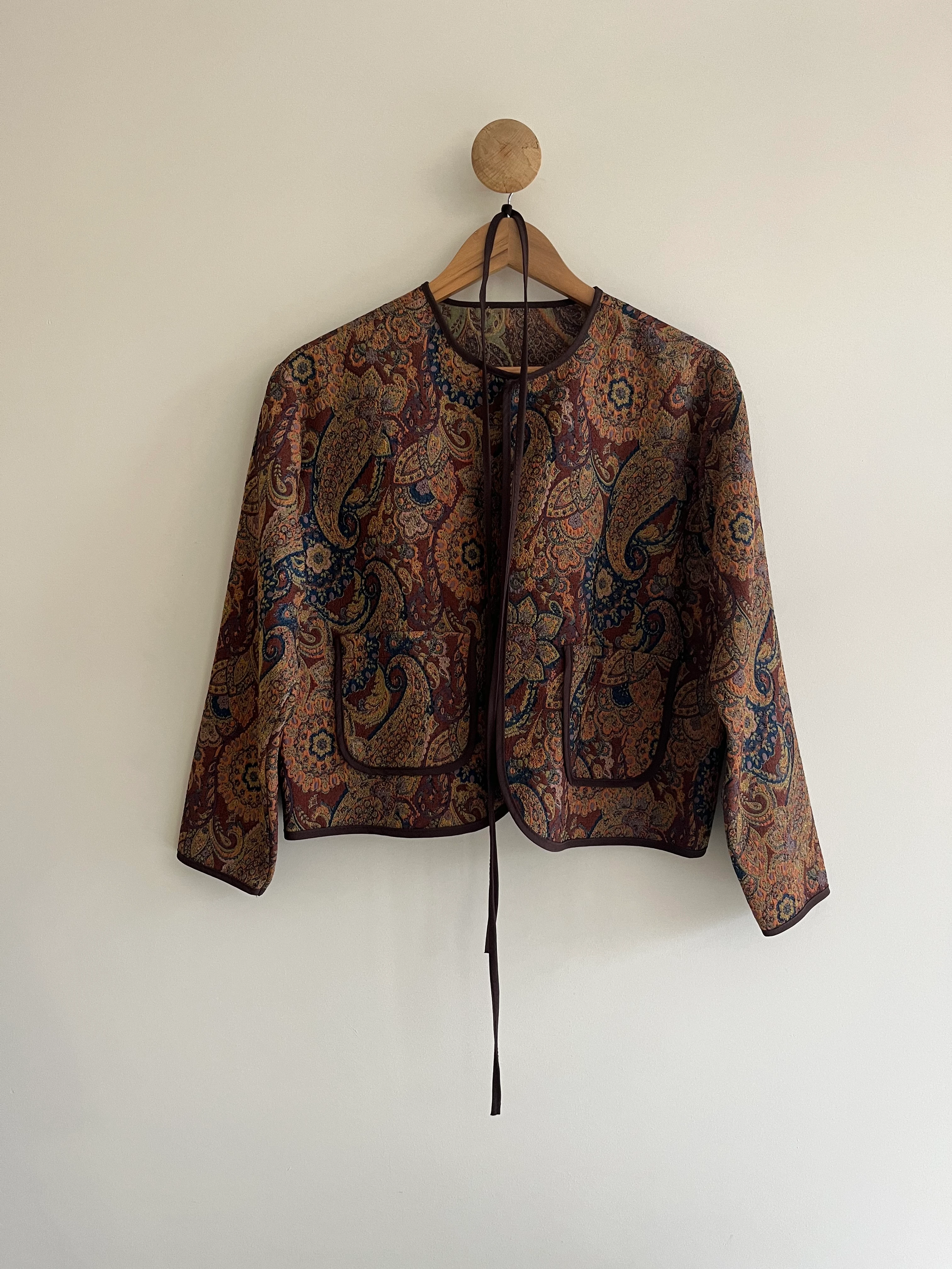 Kahverengi Etnik Desenli Ceket