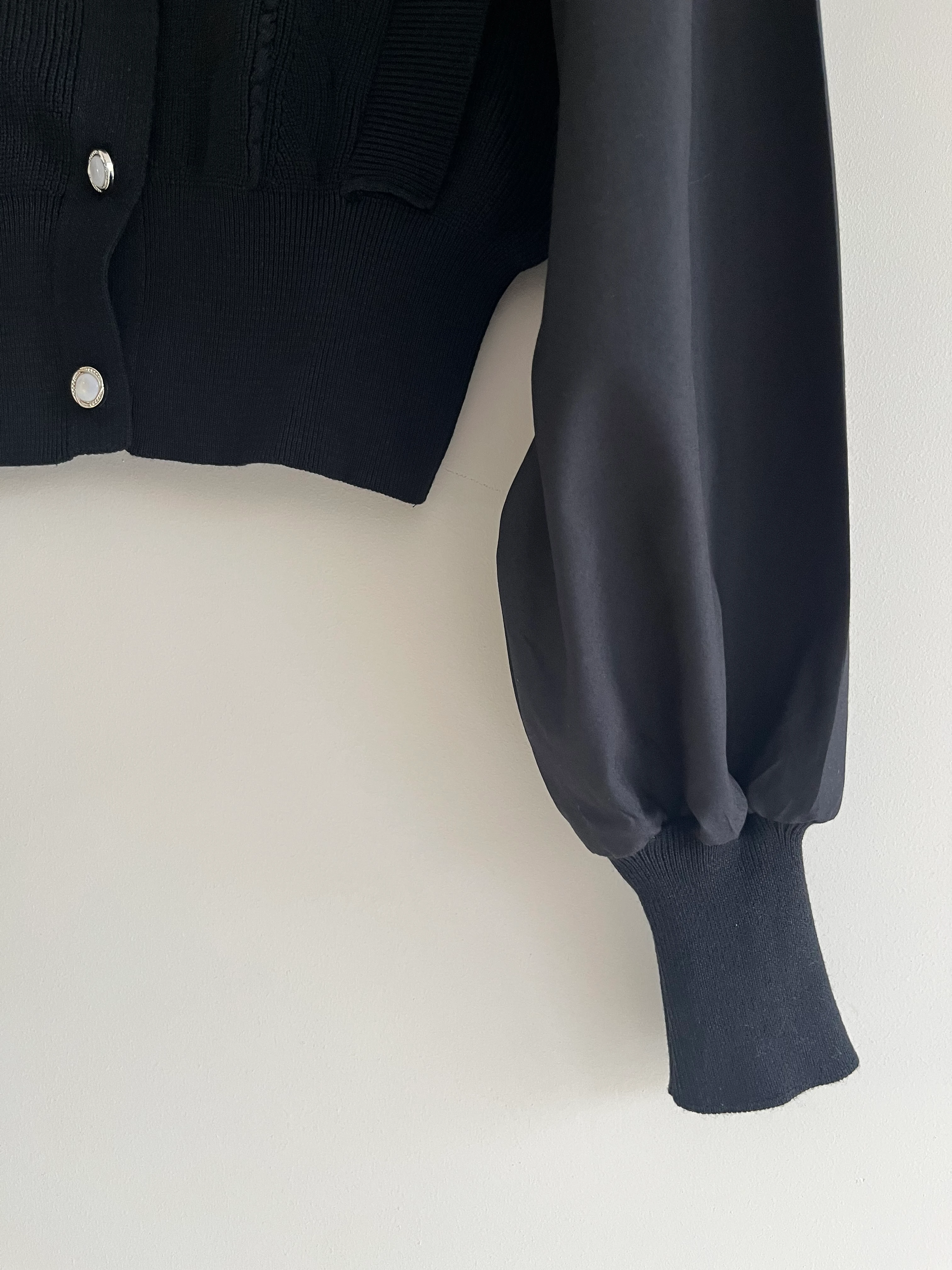 Balon Kol Triko Düğmeli Bluz